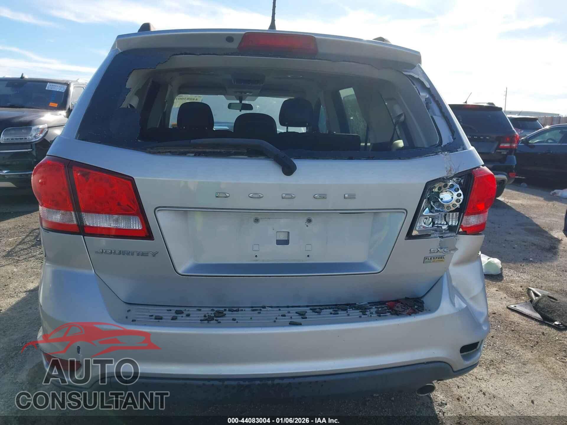 DODGE JOURNEY 2013 - 3C4PDCBG2DT619027