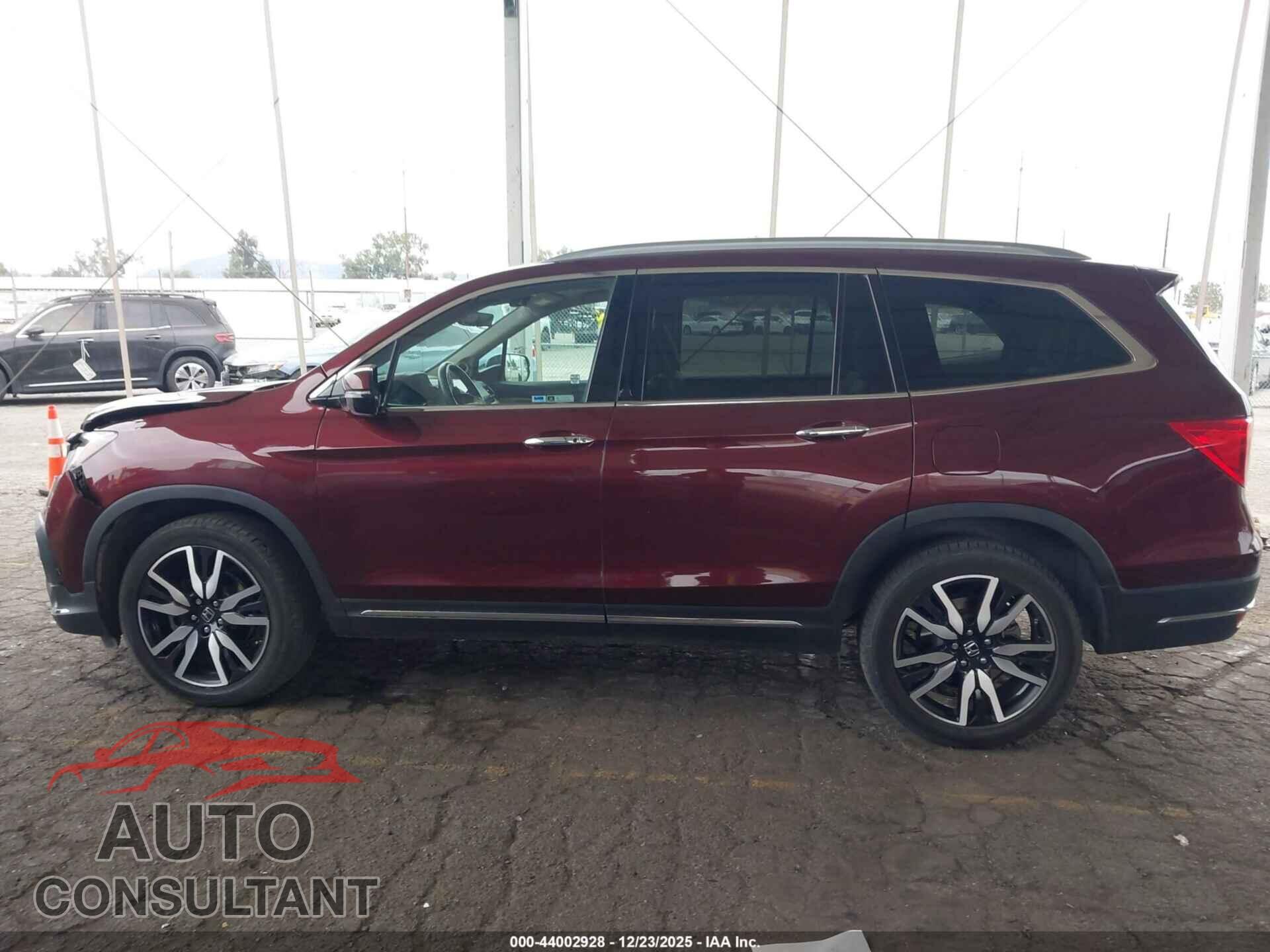 HONDA PILOT 2021 - 5FNYF6H04MB090849