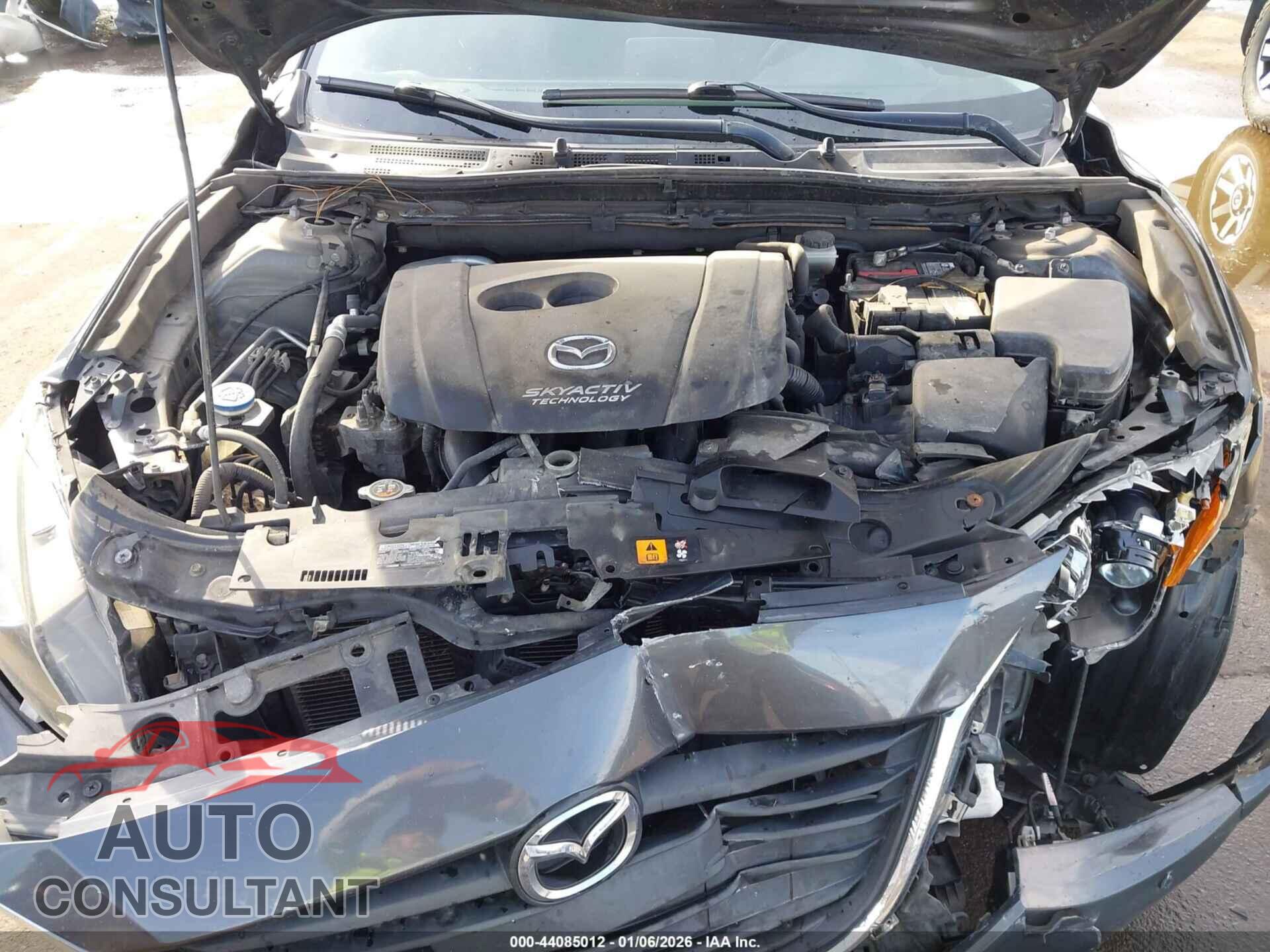 MAZDA MAZDA3 2015 - JM1BM1V78F1223611