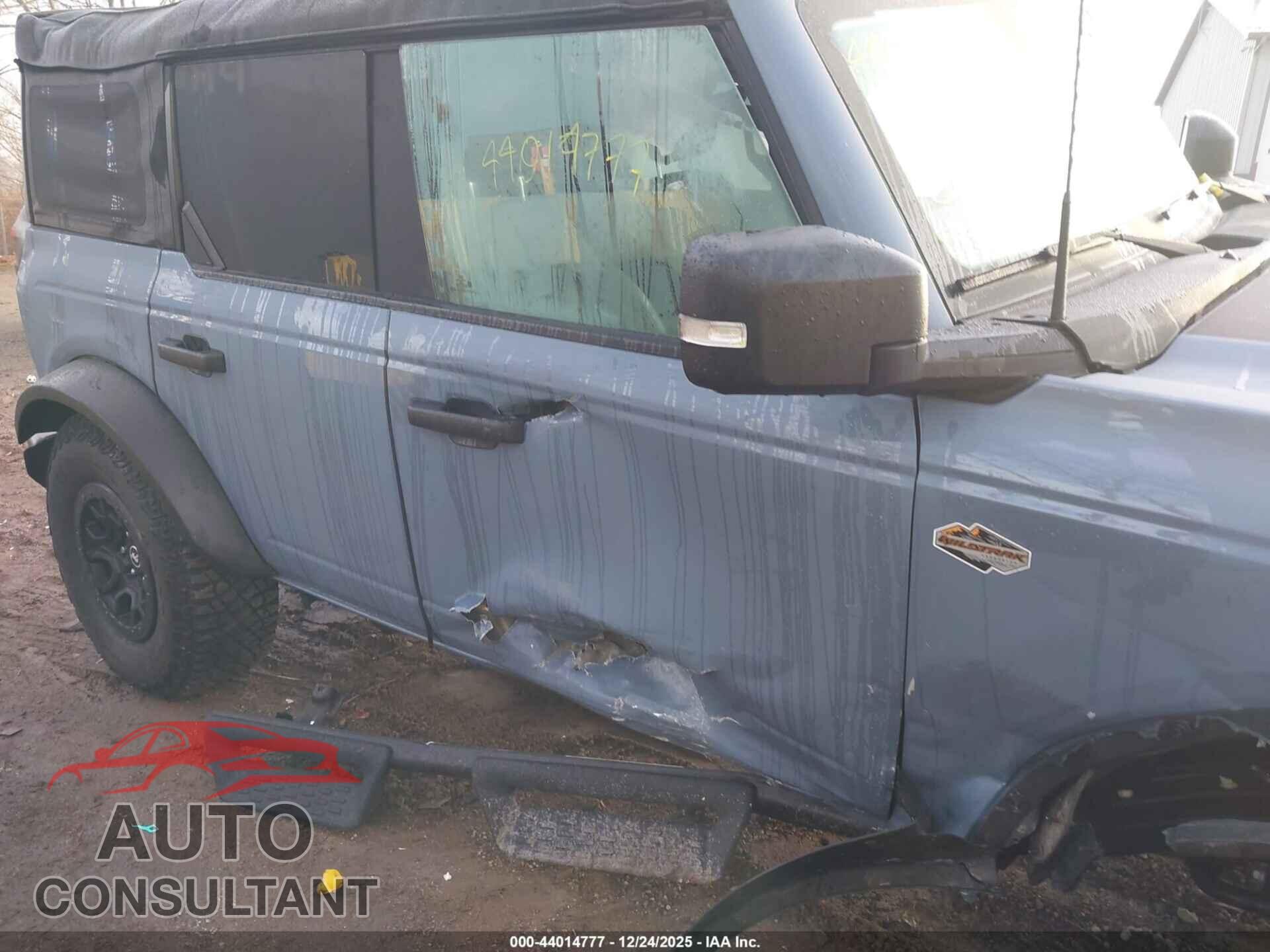 FORD BRONCO 2023 - 1FMEE5DP6PLB86742