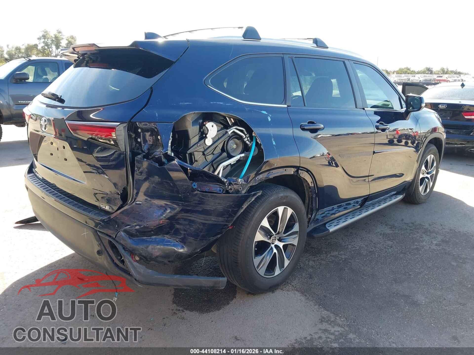 TOYOTA HIGHLANDER 2024 - 5TDKDRAH0RS538200