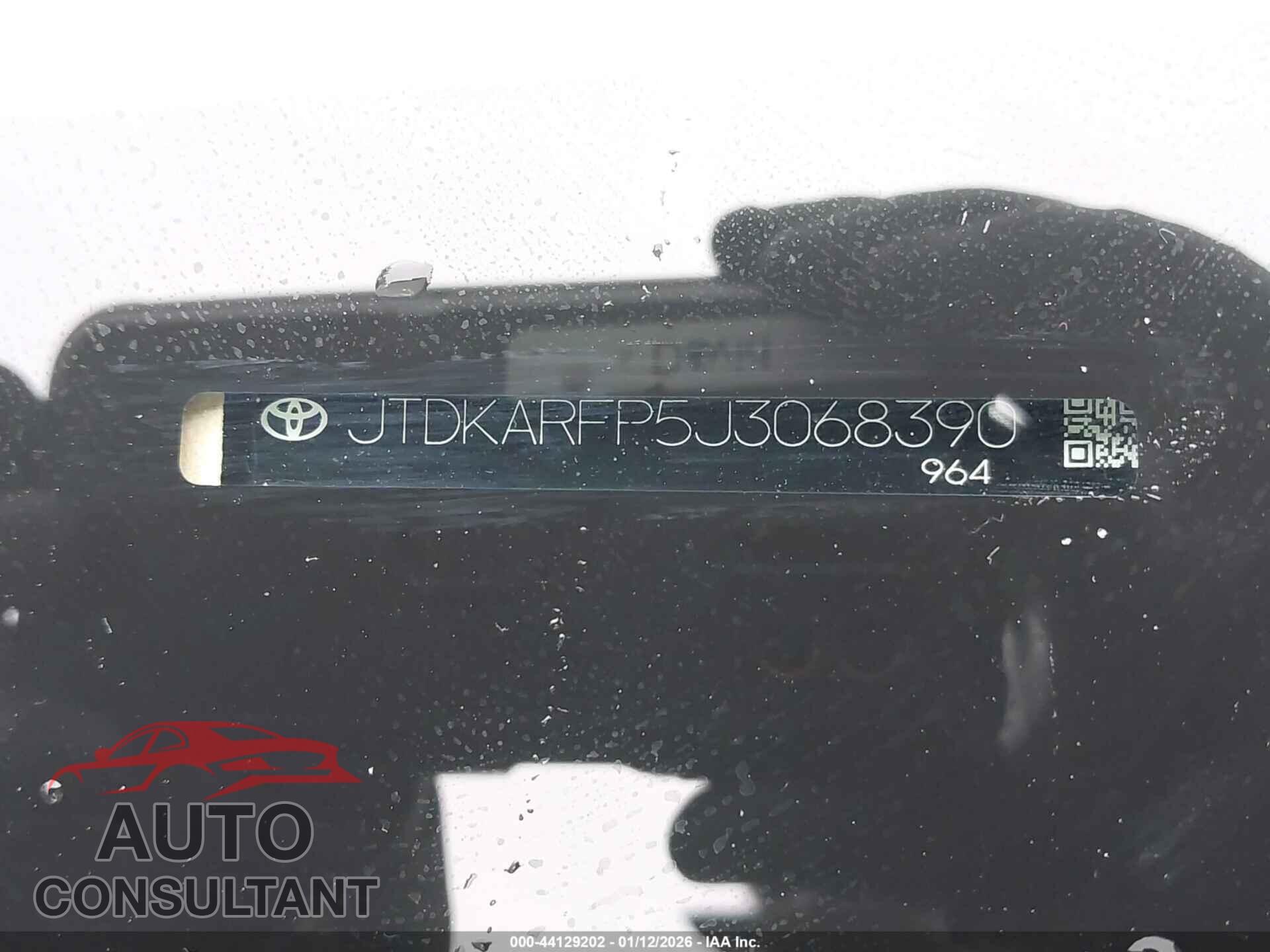 TOYOTA PRIUS PRIME 2018 - JTDKARFP5J3068390