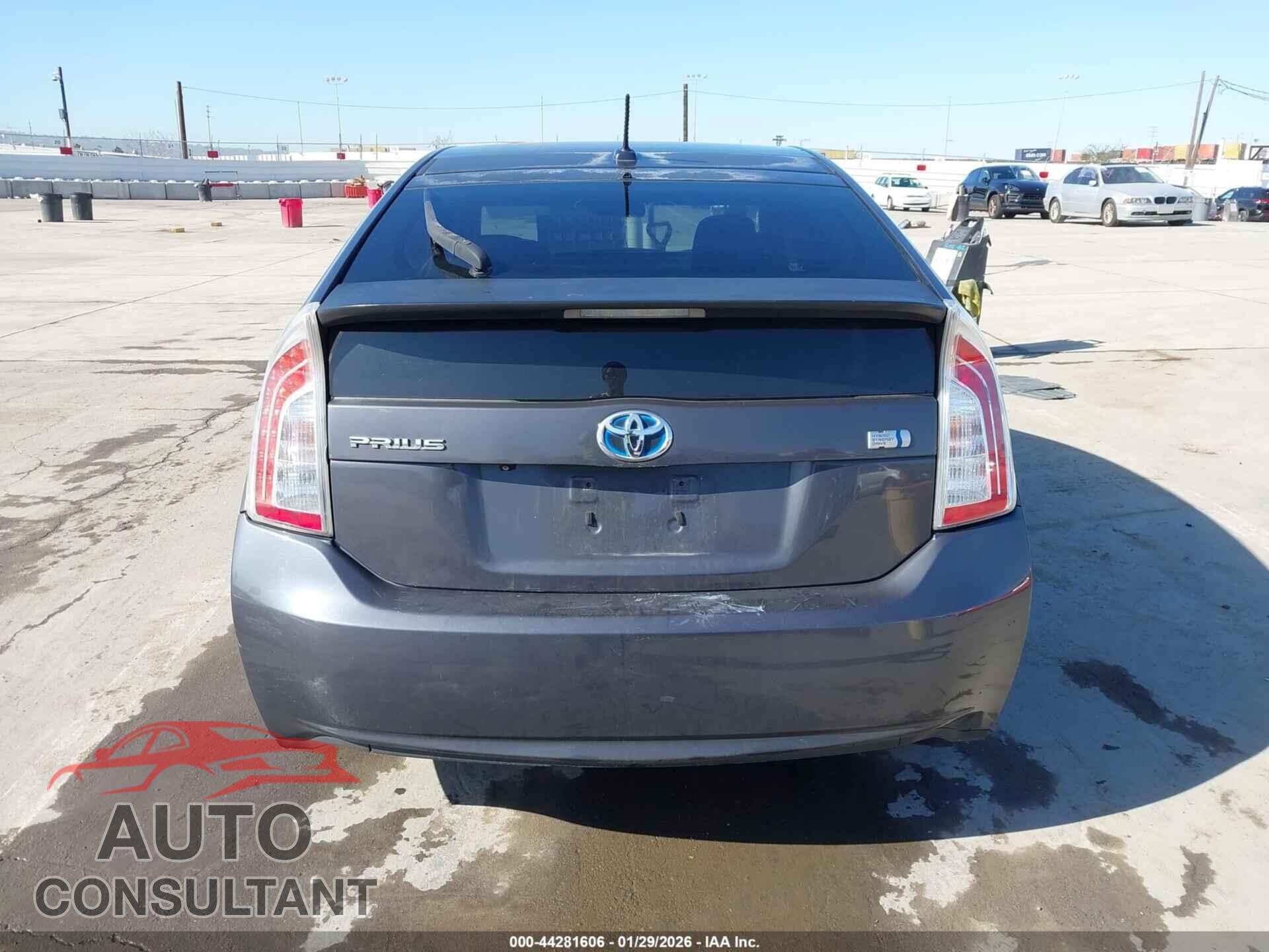 TOYOTA PRIUS 2013 - JTDKN3DU0D1676392
