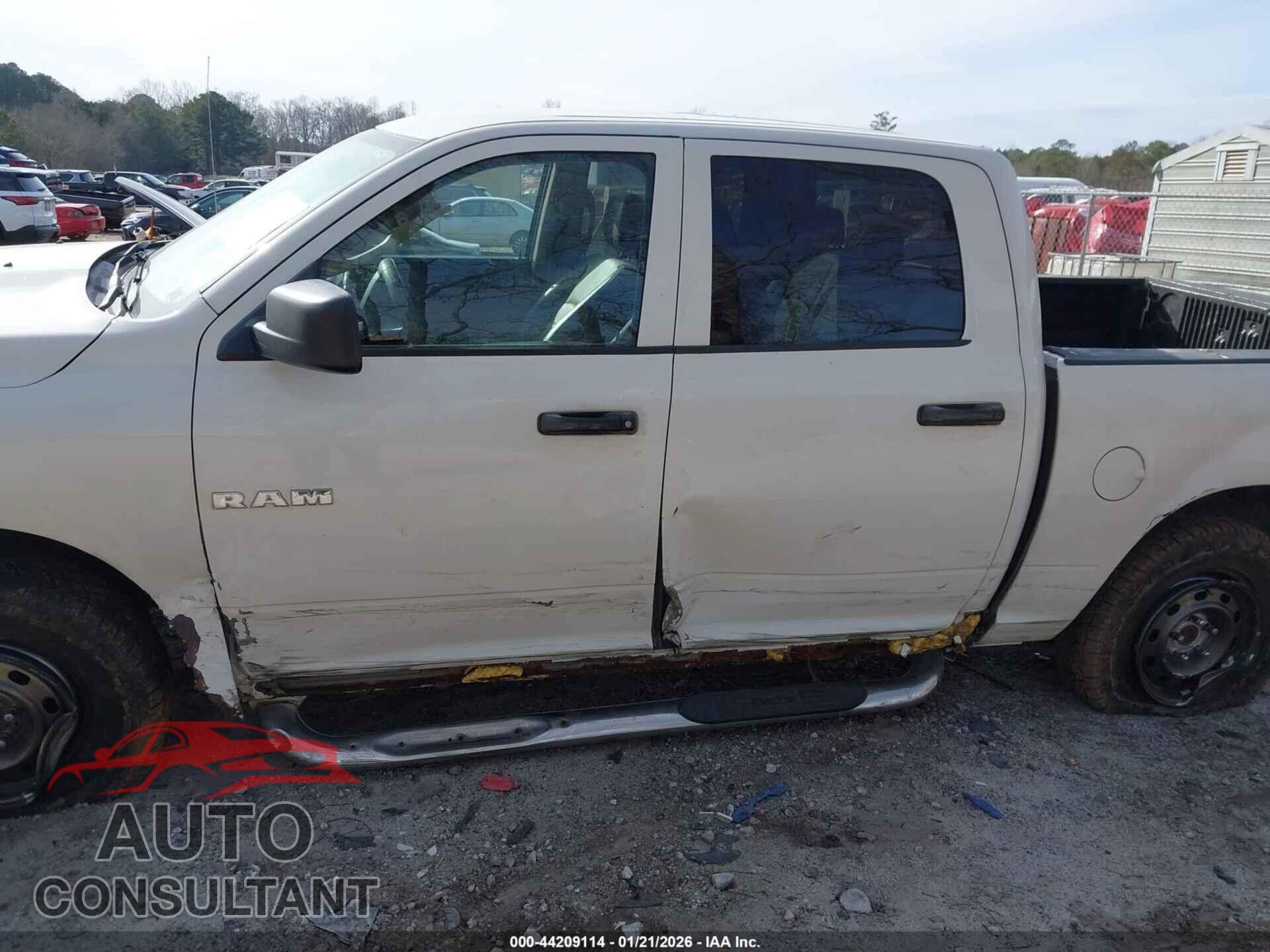 DODGE RAM 1500 2009 - 1D3HV13P99S786831