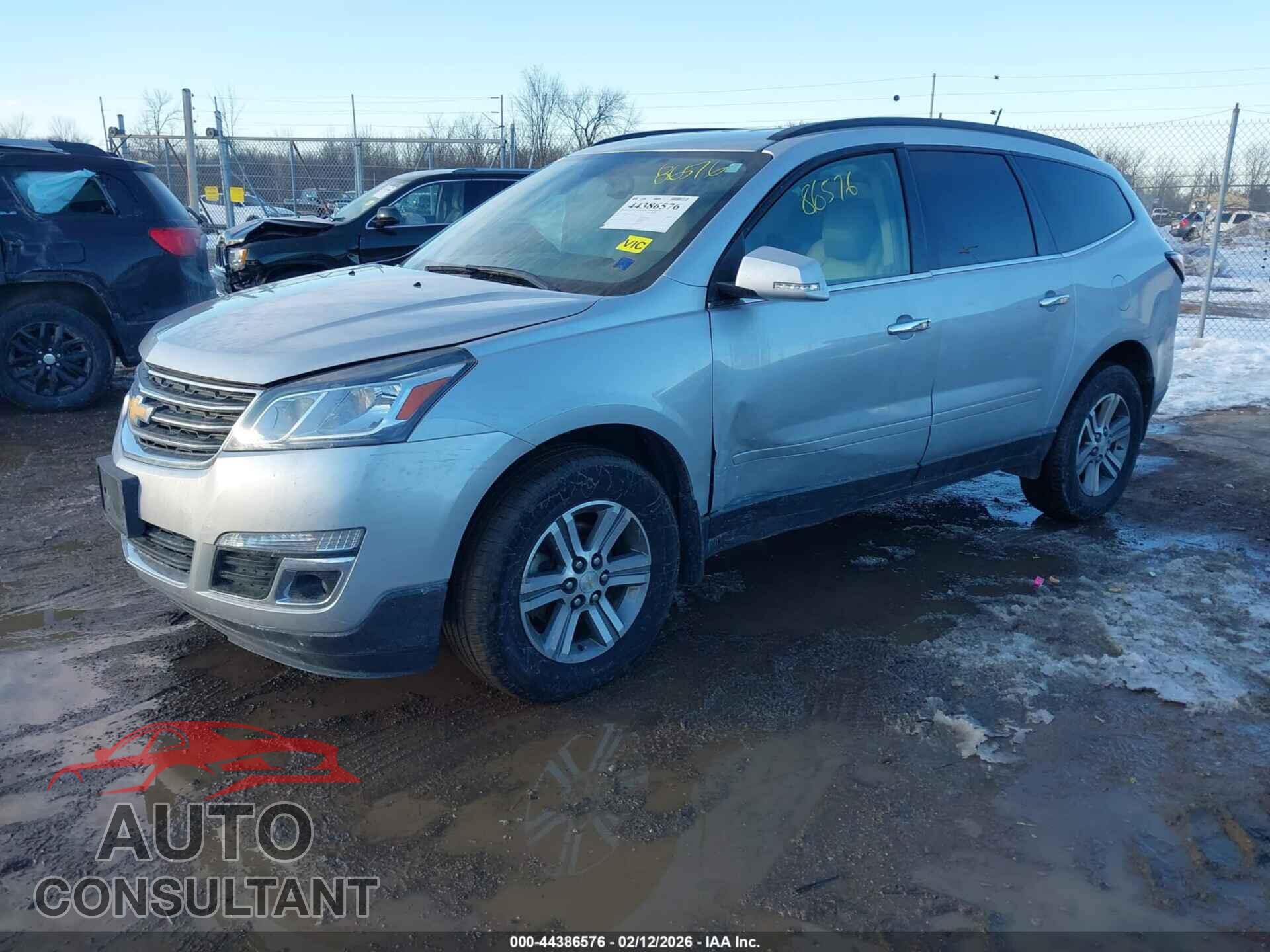 CHEVROLET TRAVERSE 2017 - 1GNKRHKD0HJ196709
