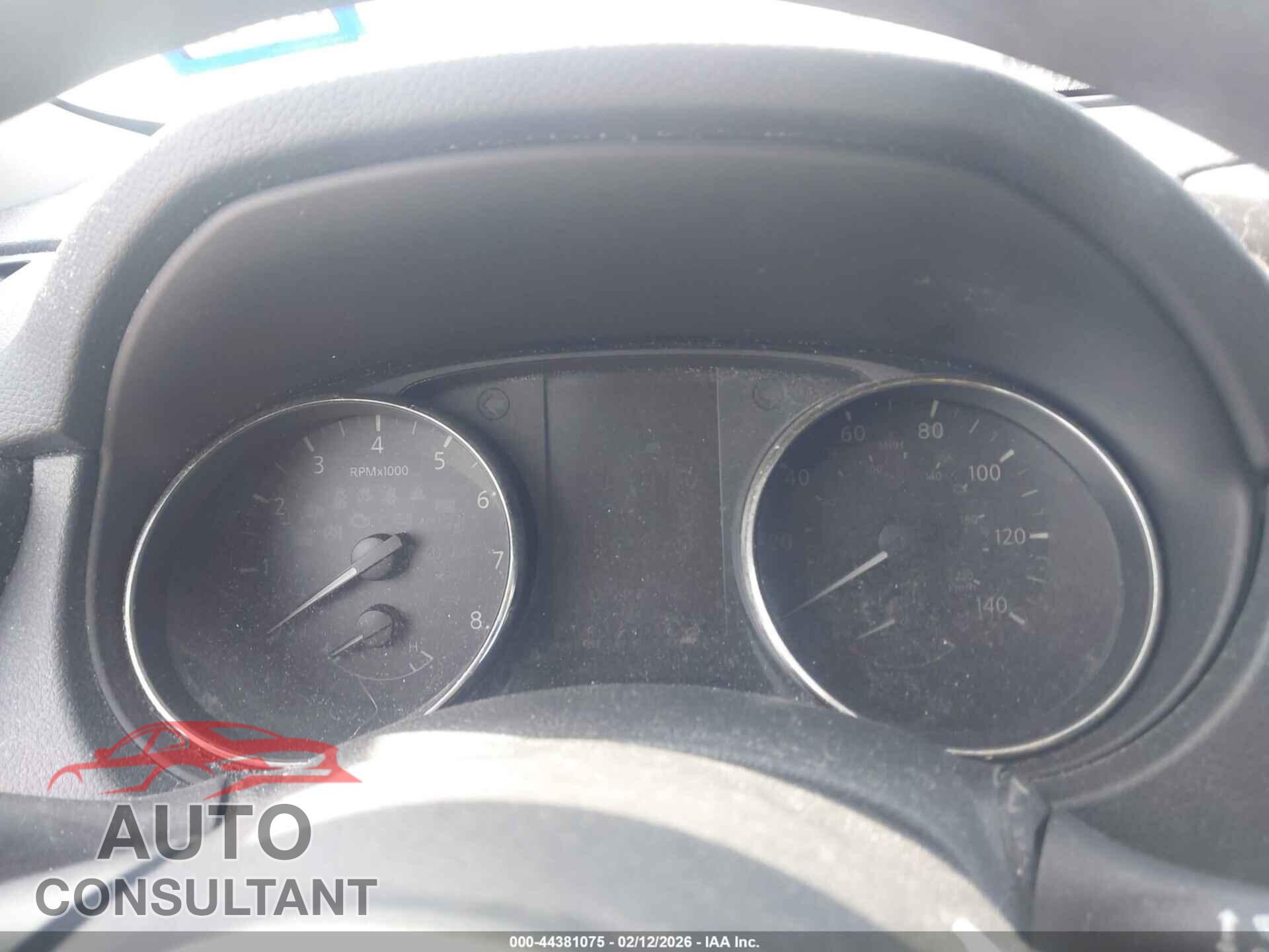 NISSAN ROGUE 2018 - KNMAT2MT3JP575813