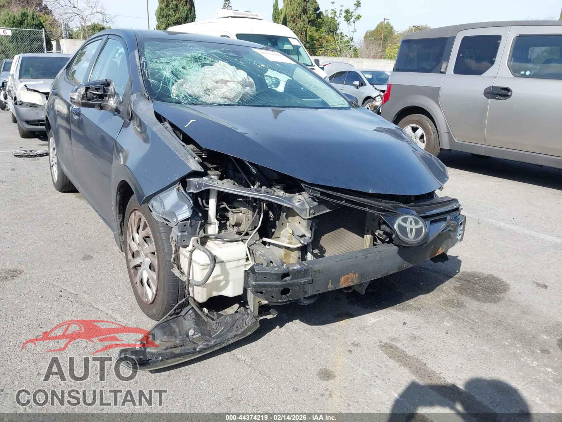 TOYOTA COROLLA 2017 - 5YFBURHE8HP628715