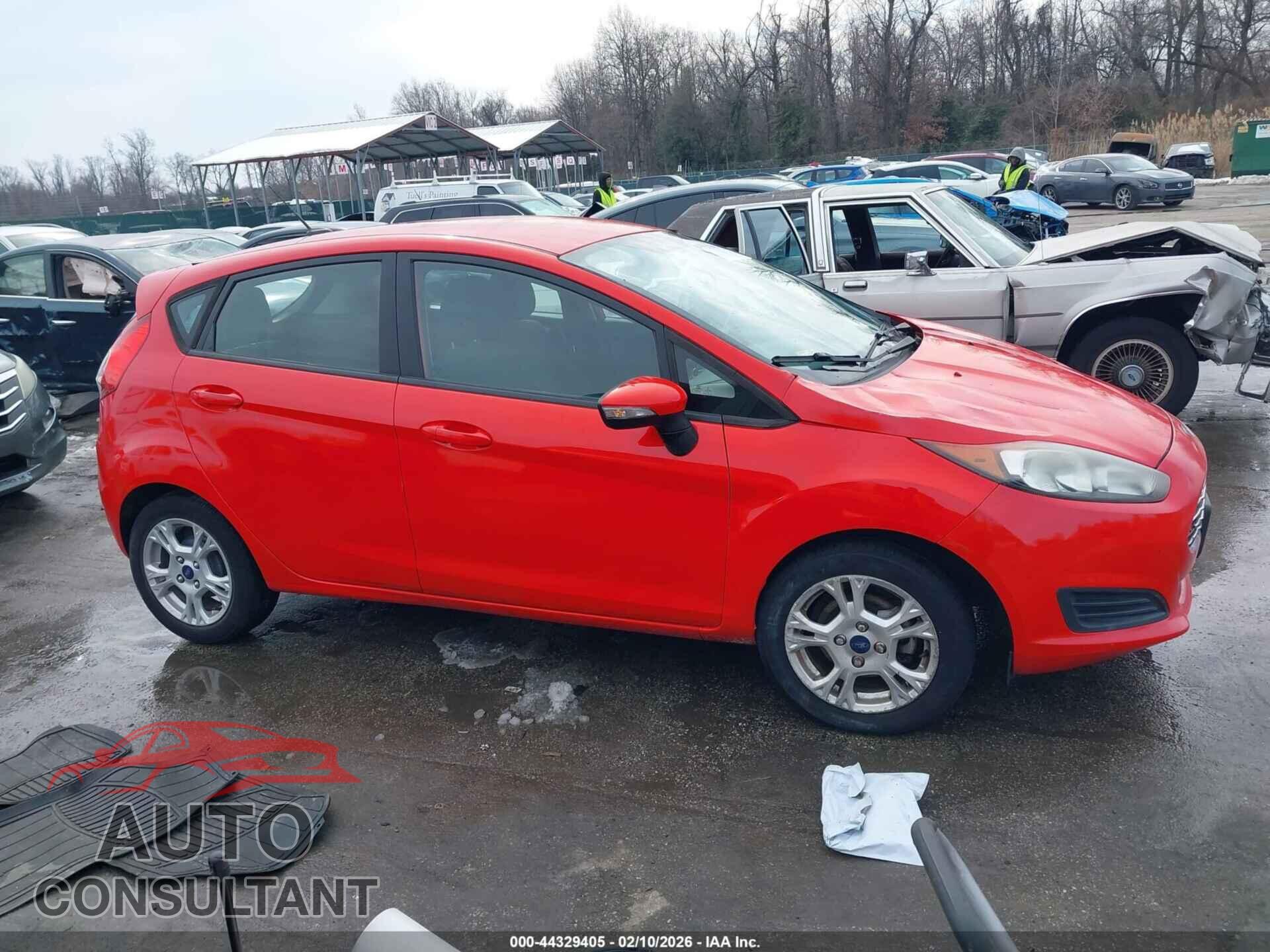 FORD FIESTA 2015 - 3FADP4EJ5FM191447