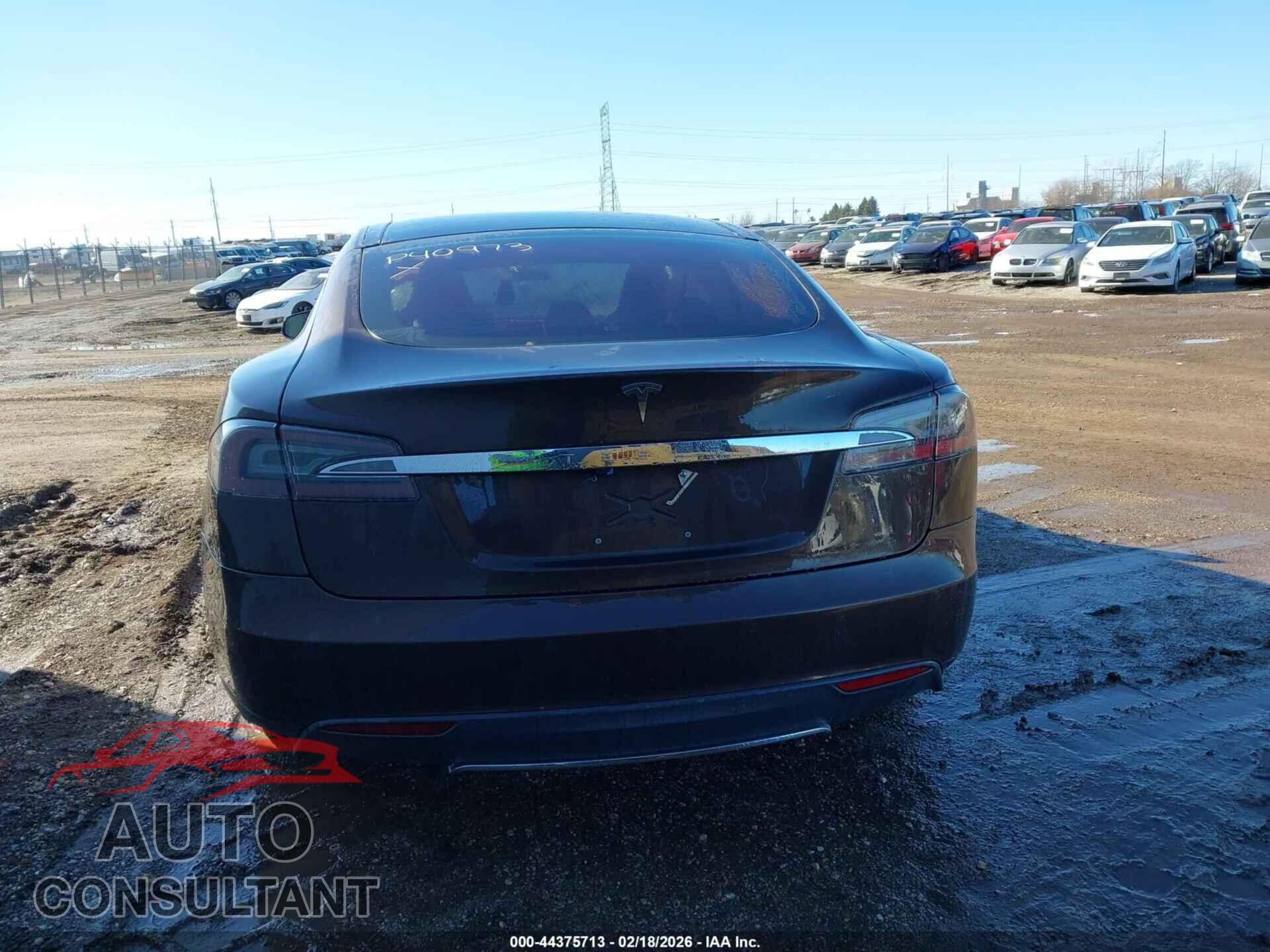 TESLA MODEL S 2014 - 5YJSA1H10EFP40973