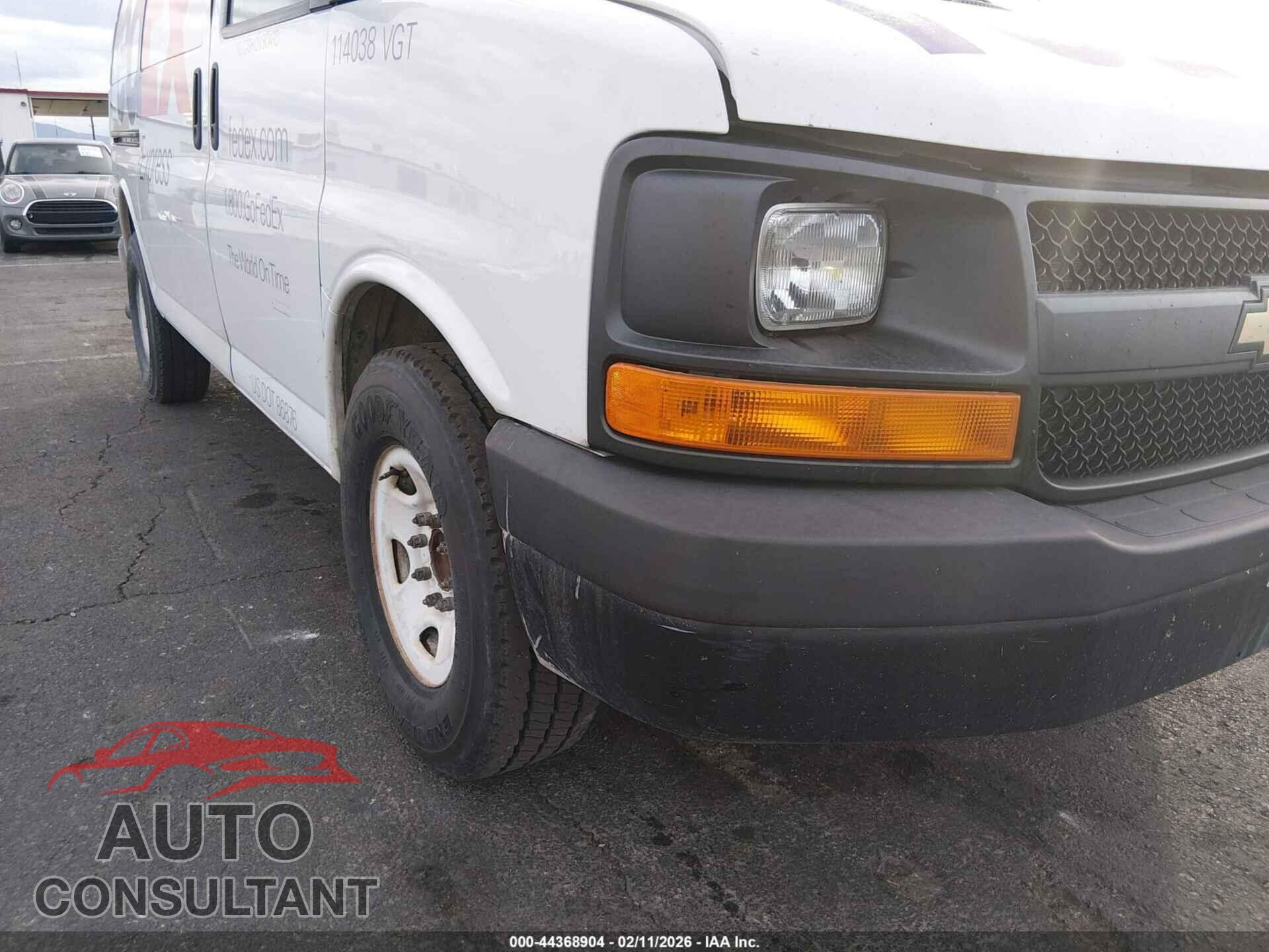 CHEVROLET EXPRESS 2500 2017 - 1GCWGAF18H1179650