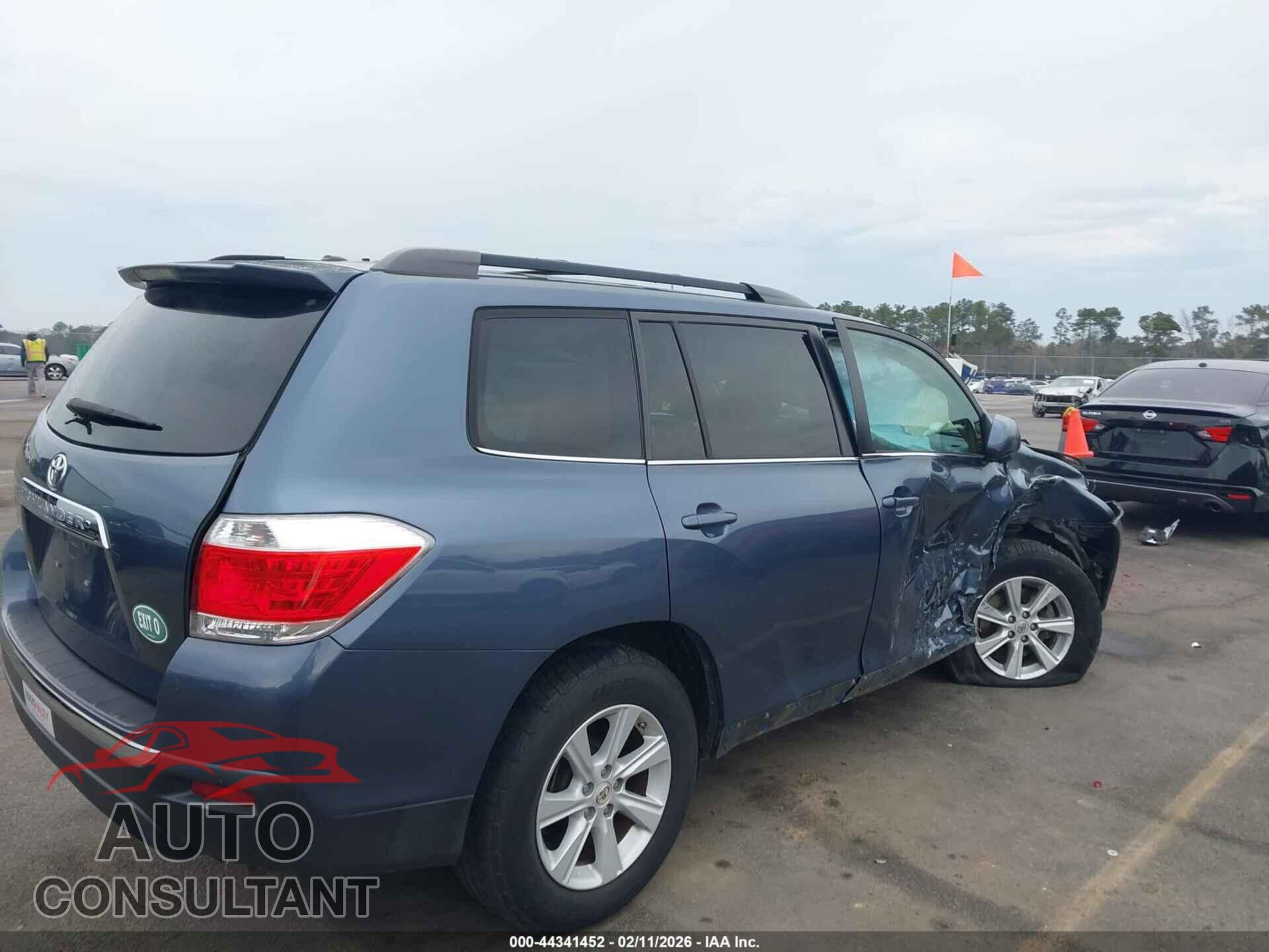 TOYOTA HIGHLANDER 2011 - 5TDZK3EH5BS049387