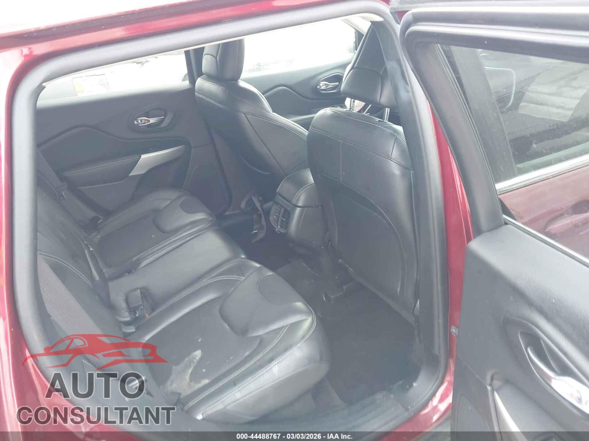 JEEP CHEROKEE 2018 - 1C4PJLLB6JD605032