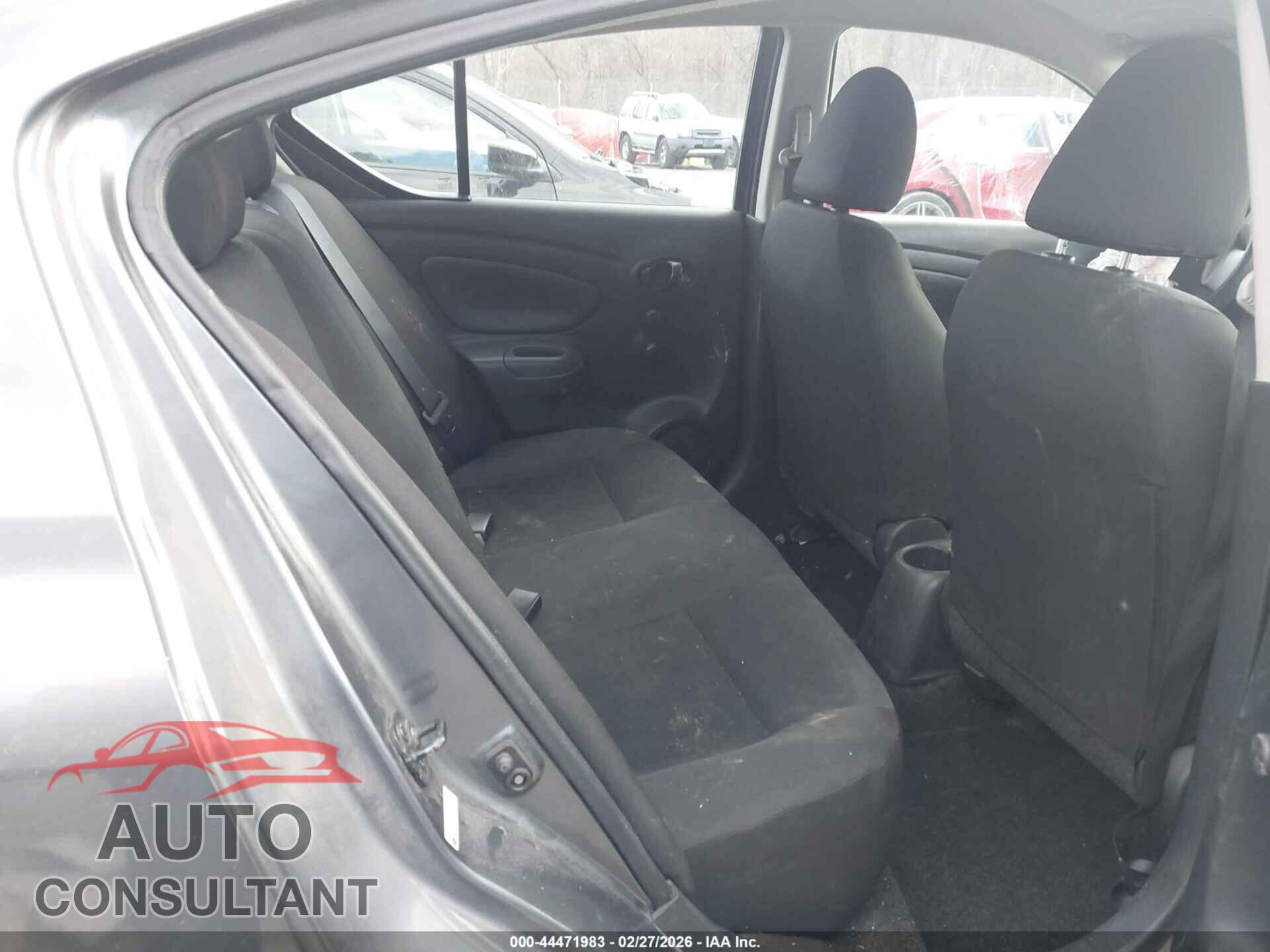 NISSAN VERSA 2018 - 3N1CN7AP3JL803654