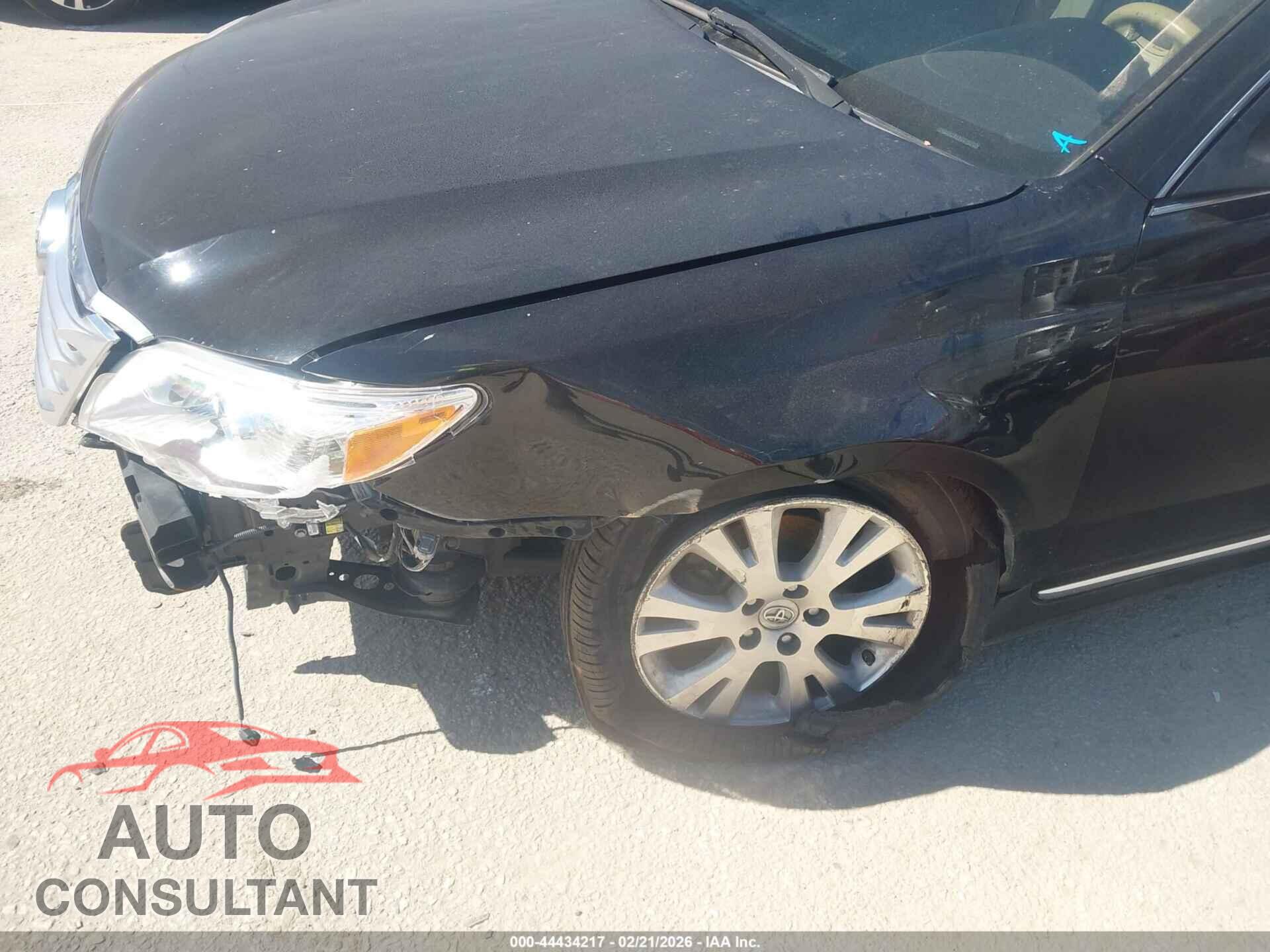 TOYOTA AVALON 2011 - 4T1BK3DB3BU416342