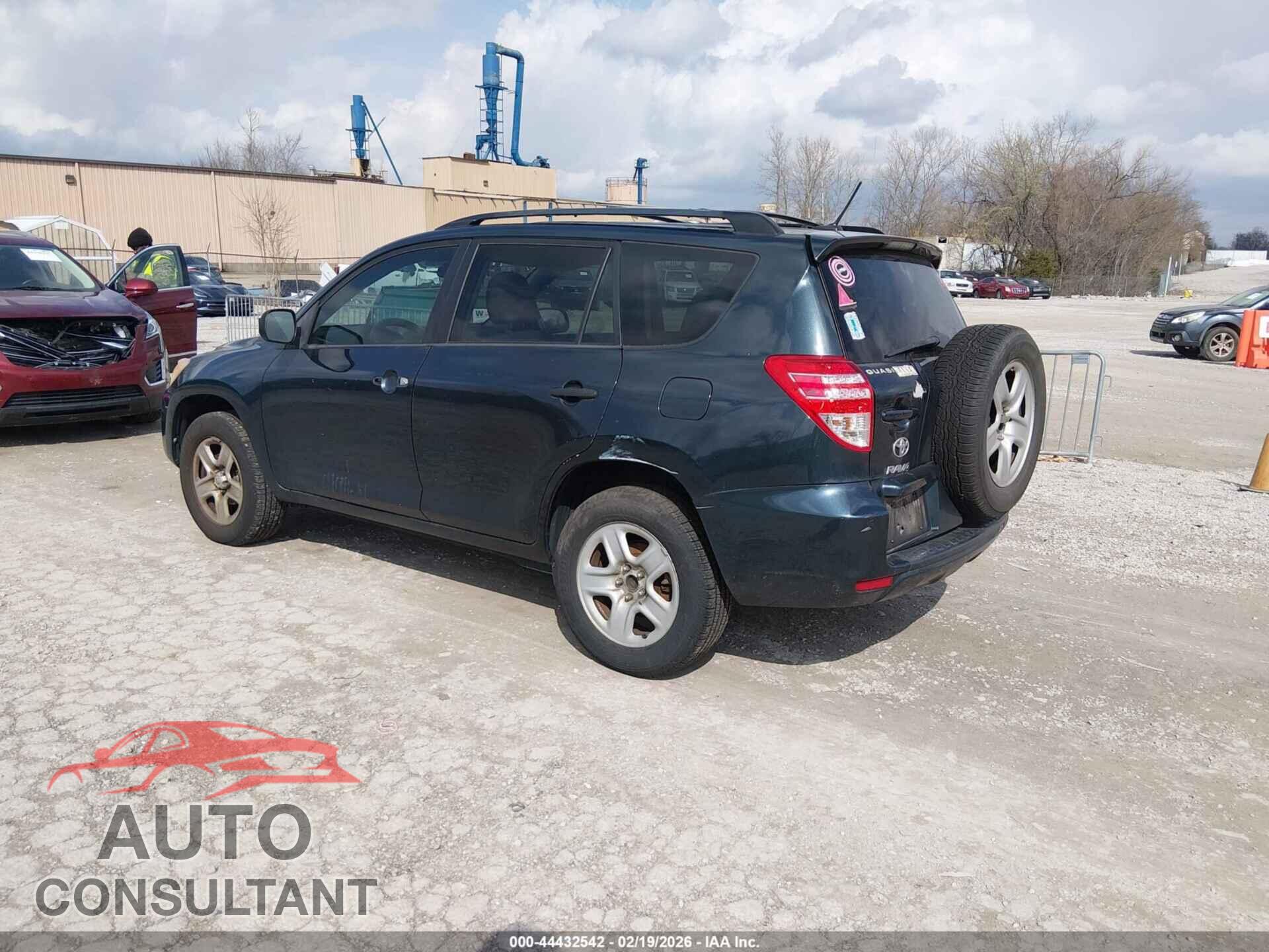 TOYOTA RAV4 2012 - 2T3ZF4DV0CW124210