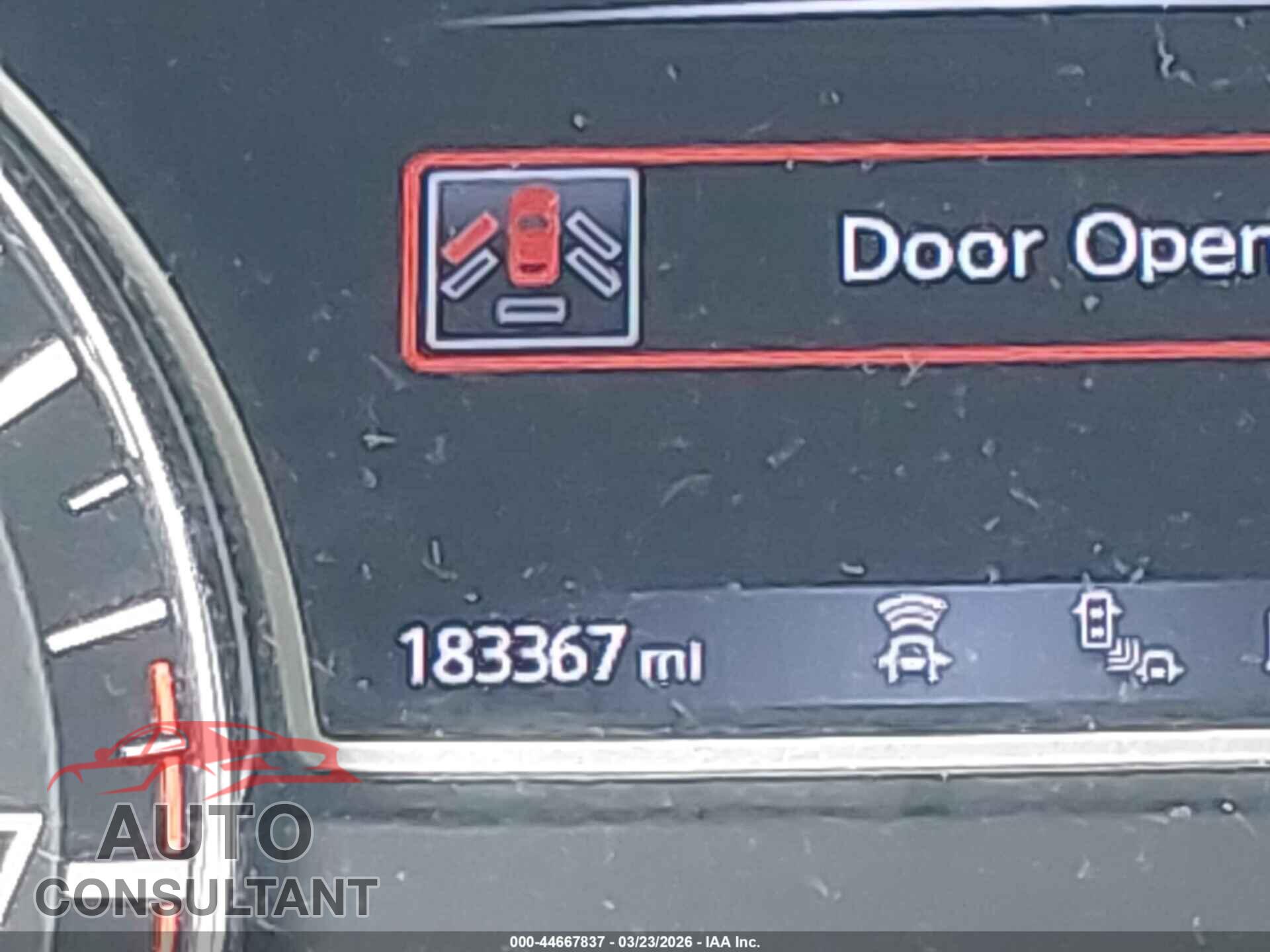 NISSAN PATHFINDER 2017 - 5N1DR2MMXHC628329