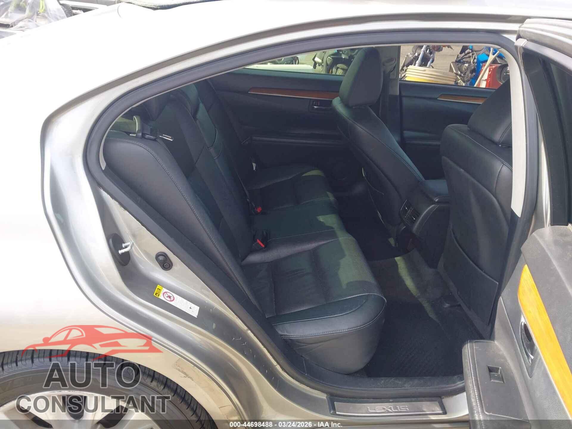 LEXUS ES 300H 2015 - JTHBW1GG5F2095781
