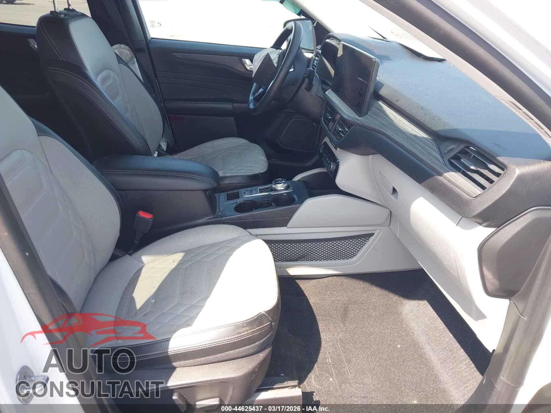 FORD ESCAPE 2023 - 1FMCU0E16PUA63007