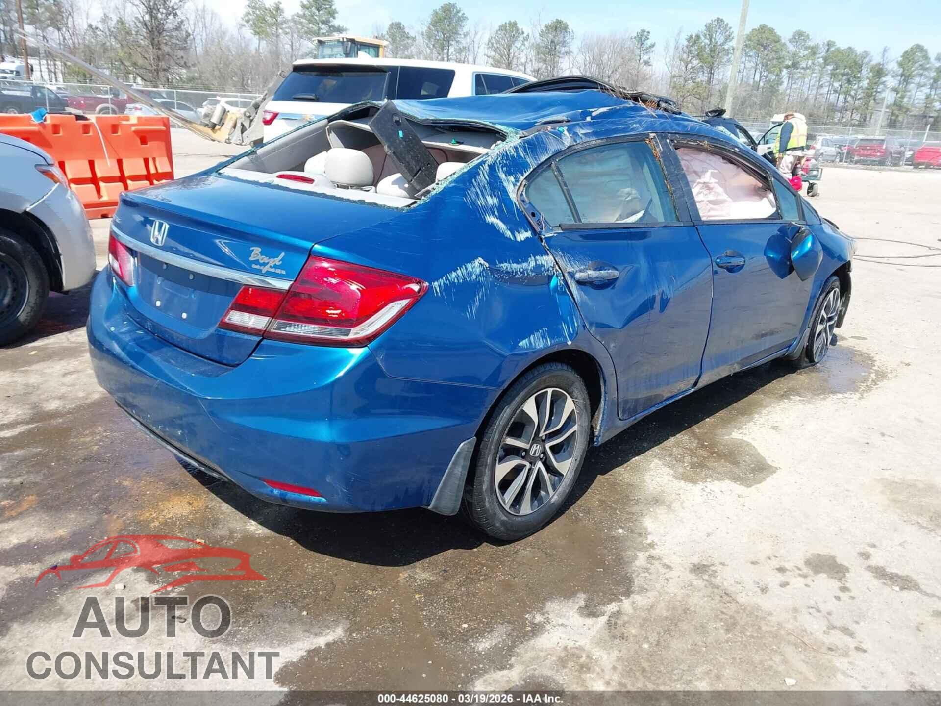 HONDA CIVIC 2013 - 2HGFB2F88DH547758