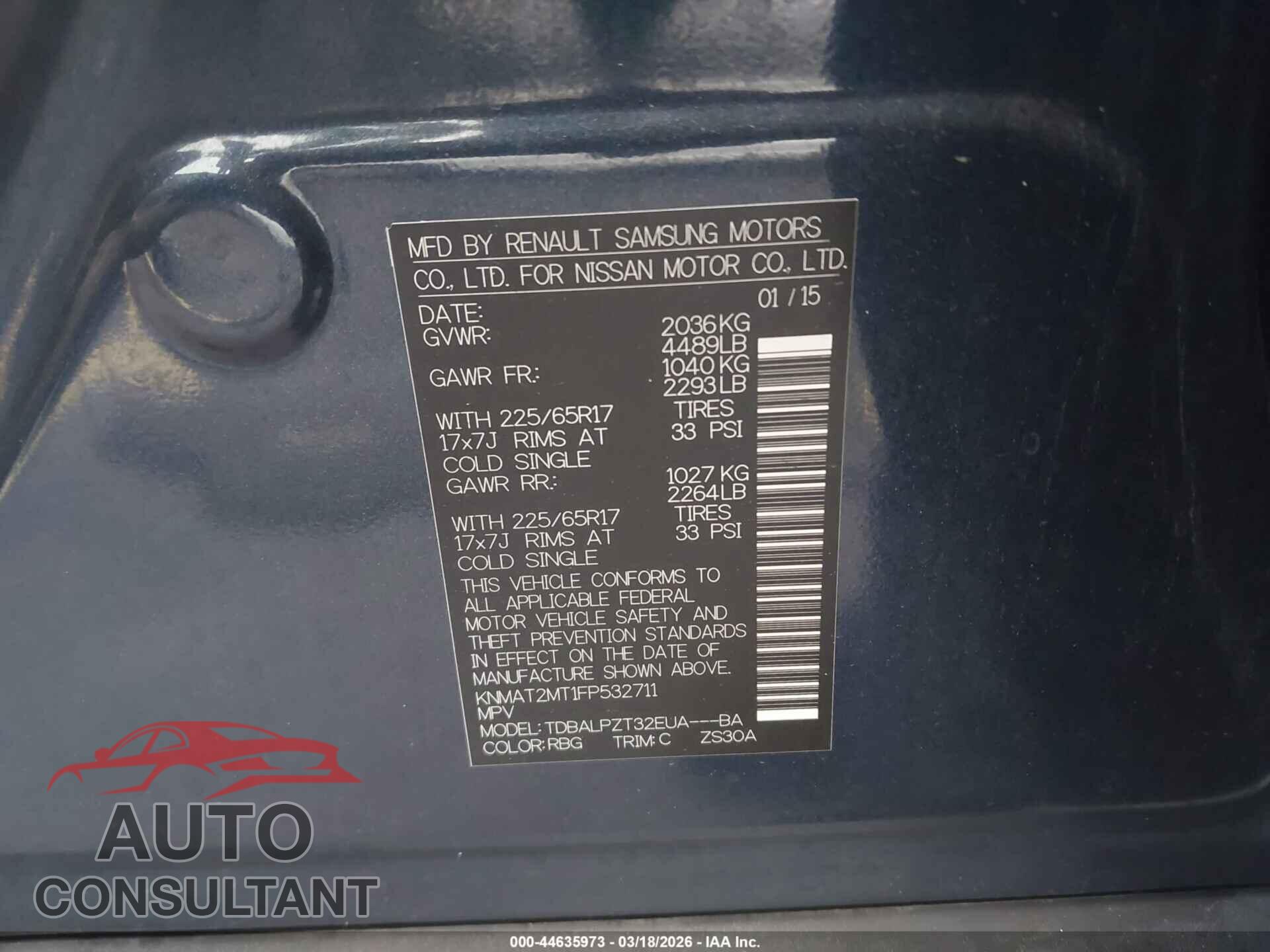 NISSAN ROGUE 2015 - KNMAT2MT1FP532711