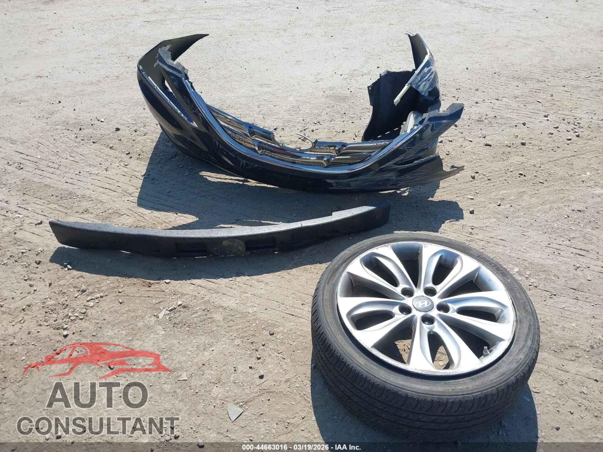 HYUNDAI SONATA 2011 - 5NPEC4AB6BH168610