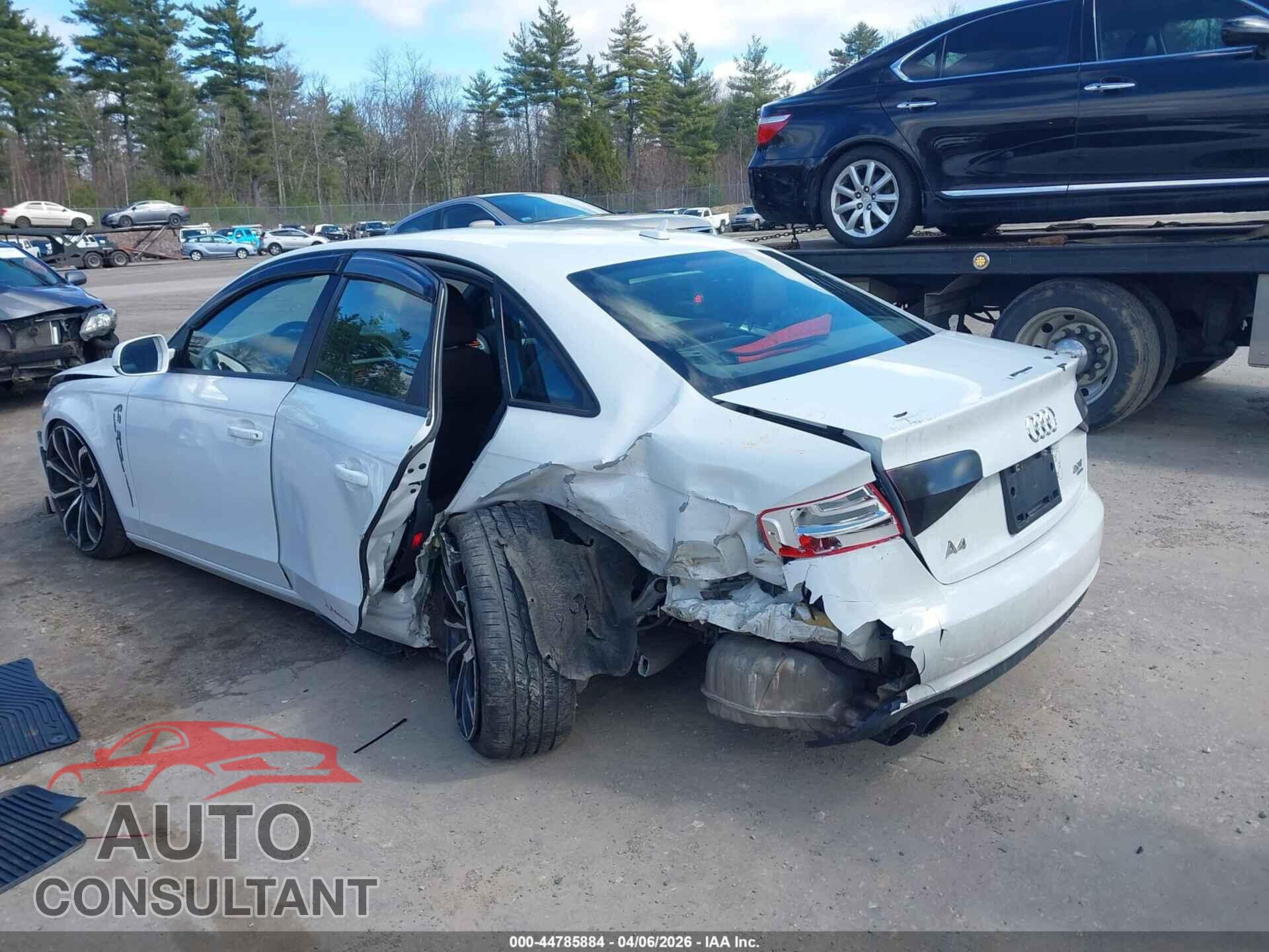AUDI A4 2013 - WAUBFAFL9DN038802