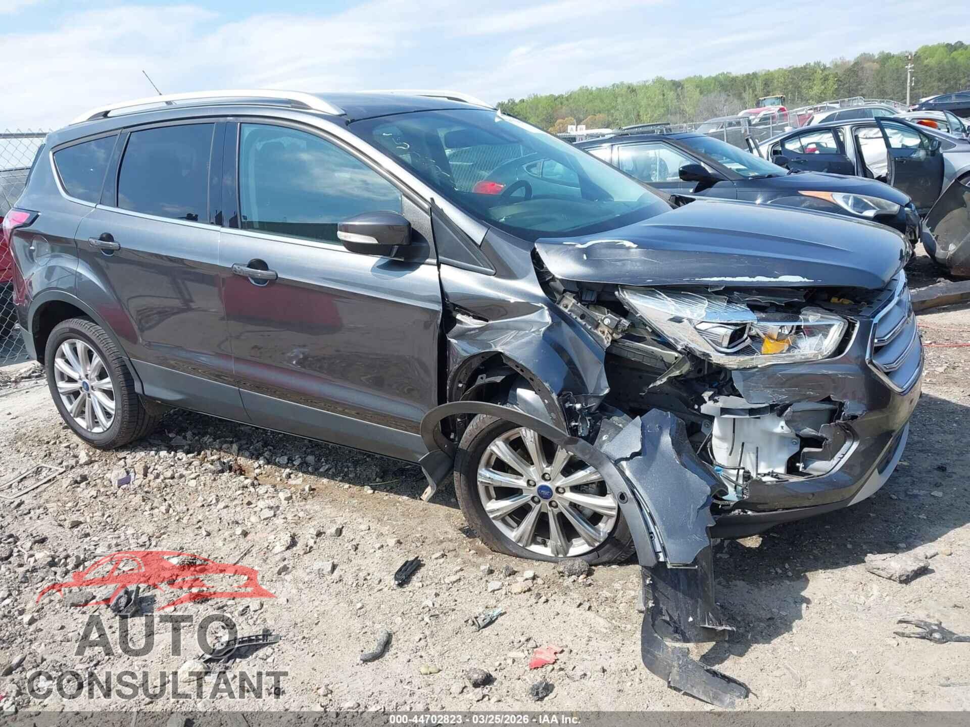 FORD ESCAPE 2018 - 1FMCU0J93JUB35221