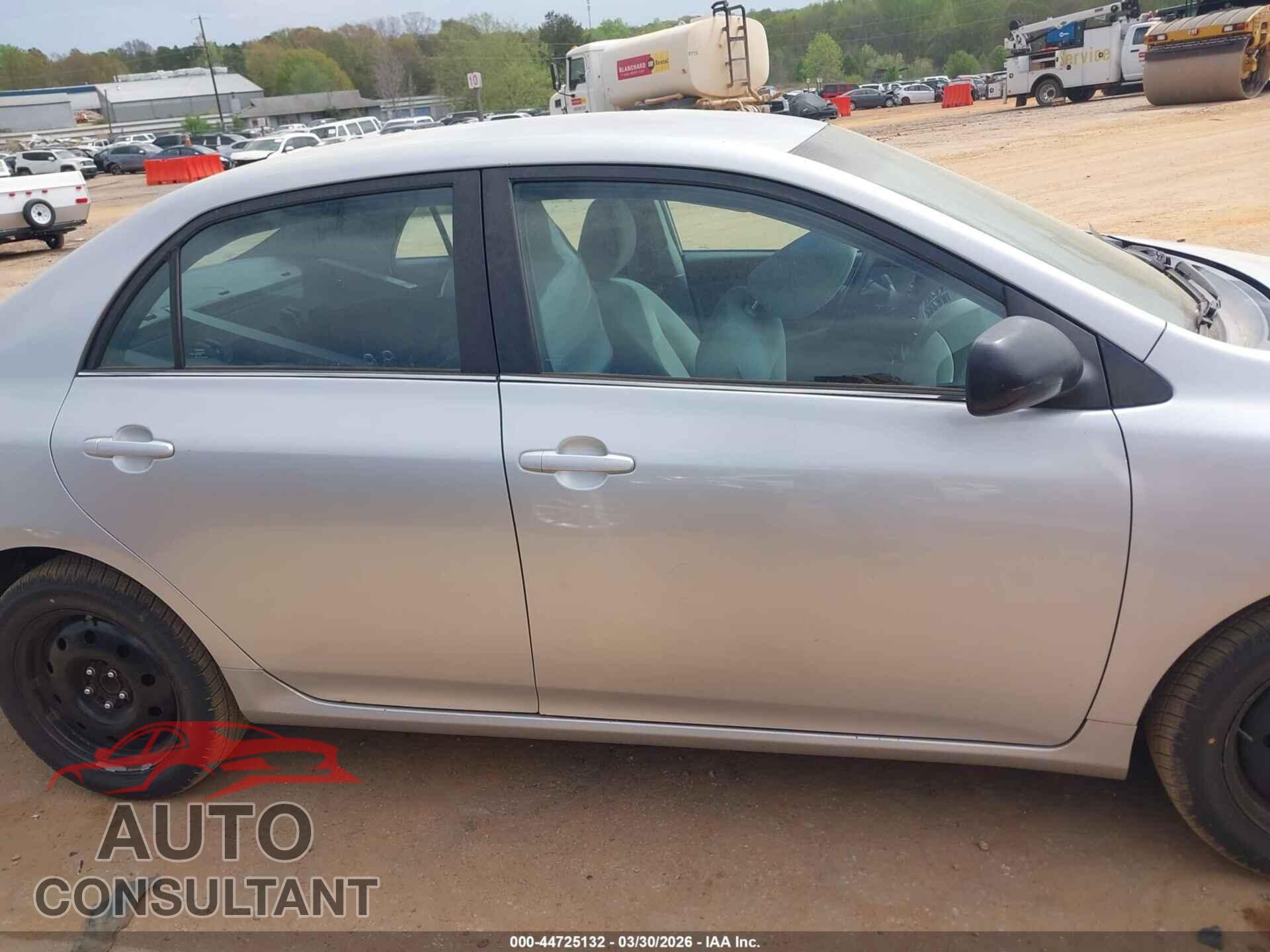 TOYOTA COROLLA 2013 - 5YFBU4EE4DP204756