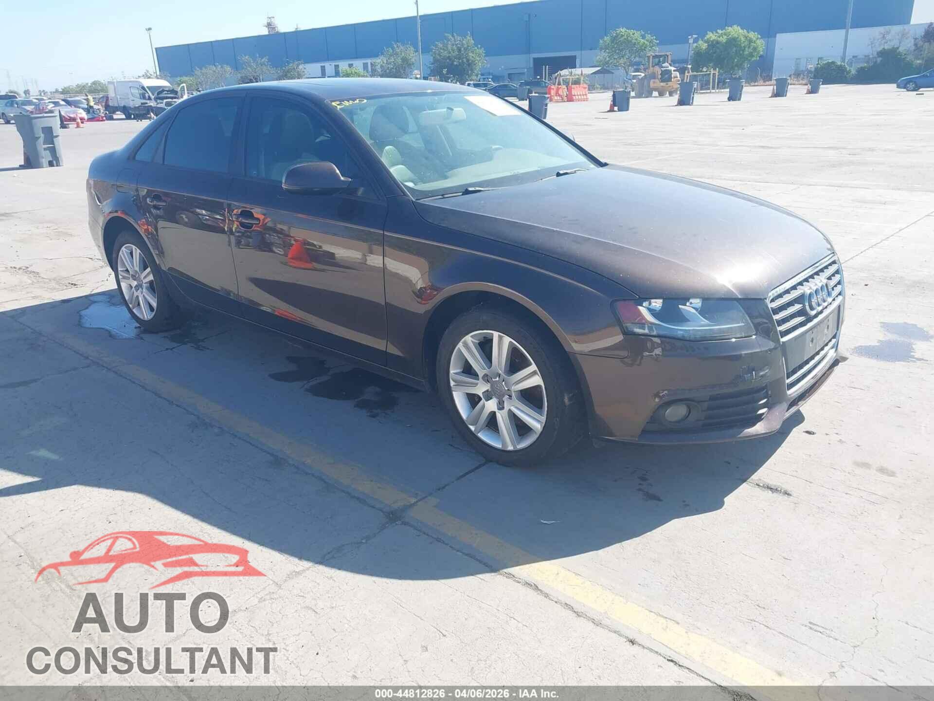 AUDI A4 2011 - WAUAFAFL6BN044615