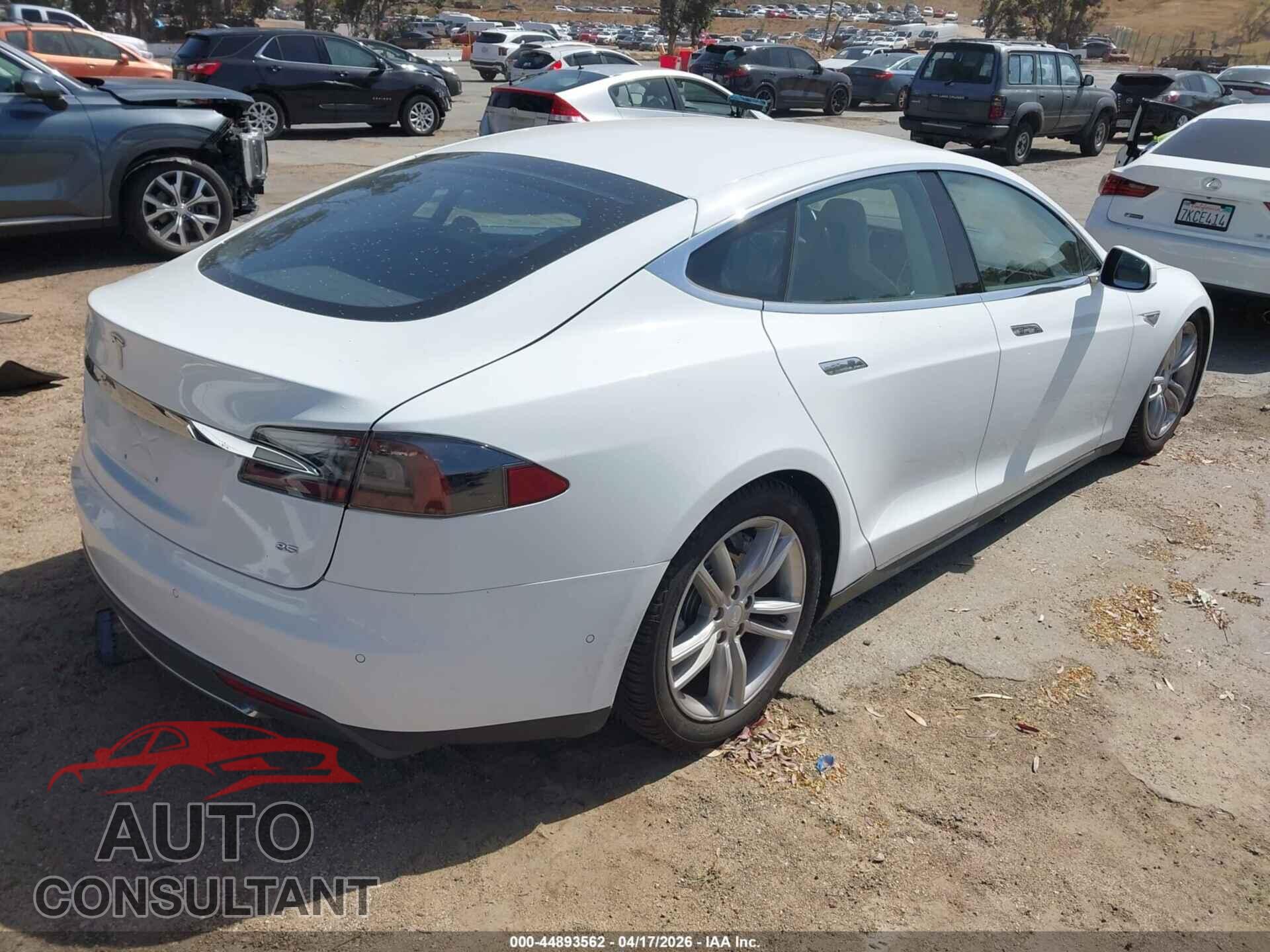 TESLA MODEL S 2014 - 5YJSA1H16EFP51895