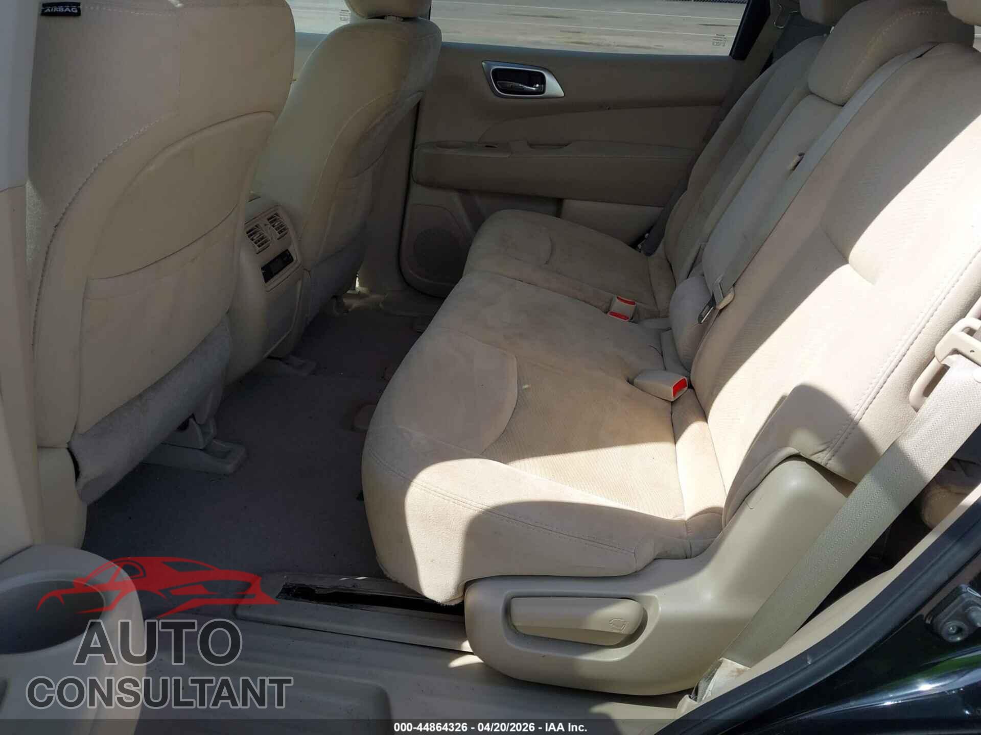 NISSAN PATHFINDER 2015 - 5N1AR2MNXFC652879