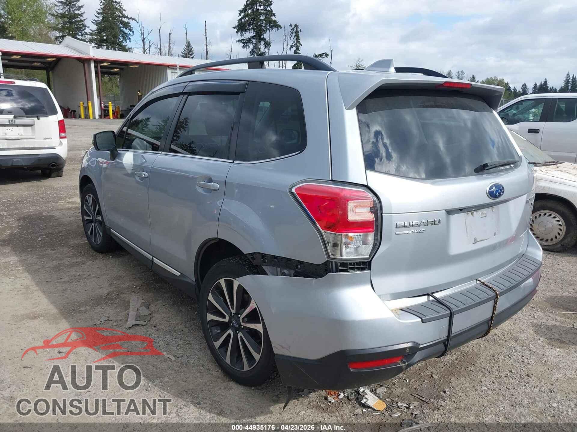 SUBARU FORESTER 2017 - JF2SJGTC5HH449029