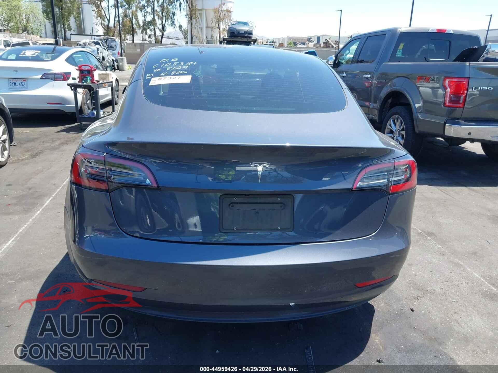 TESLA MODEL 3 2023 - 5YJ3E1EA7PF608129
