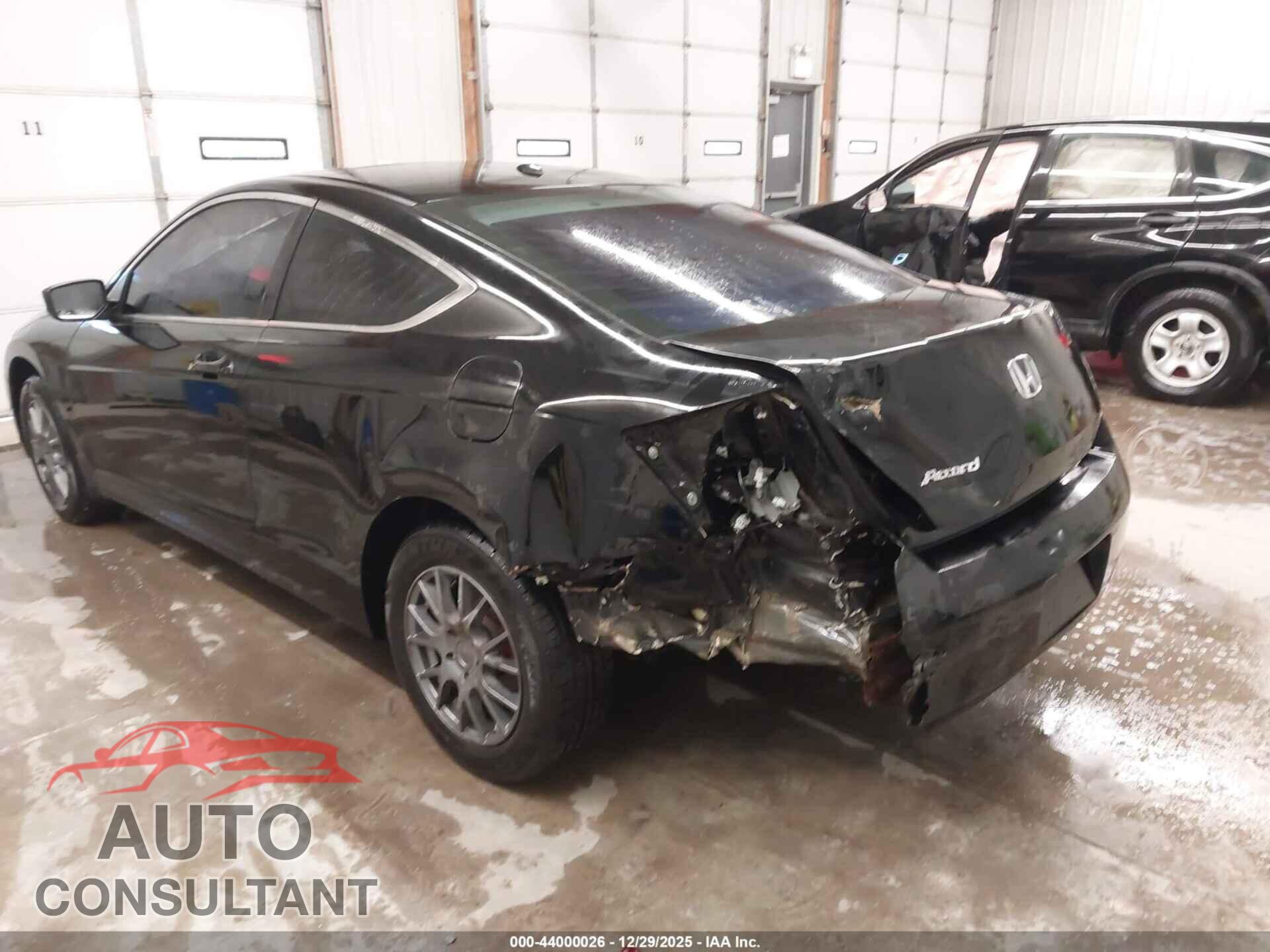 HONDA ACCORD 2011 - 1HGCS1B85BA003667