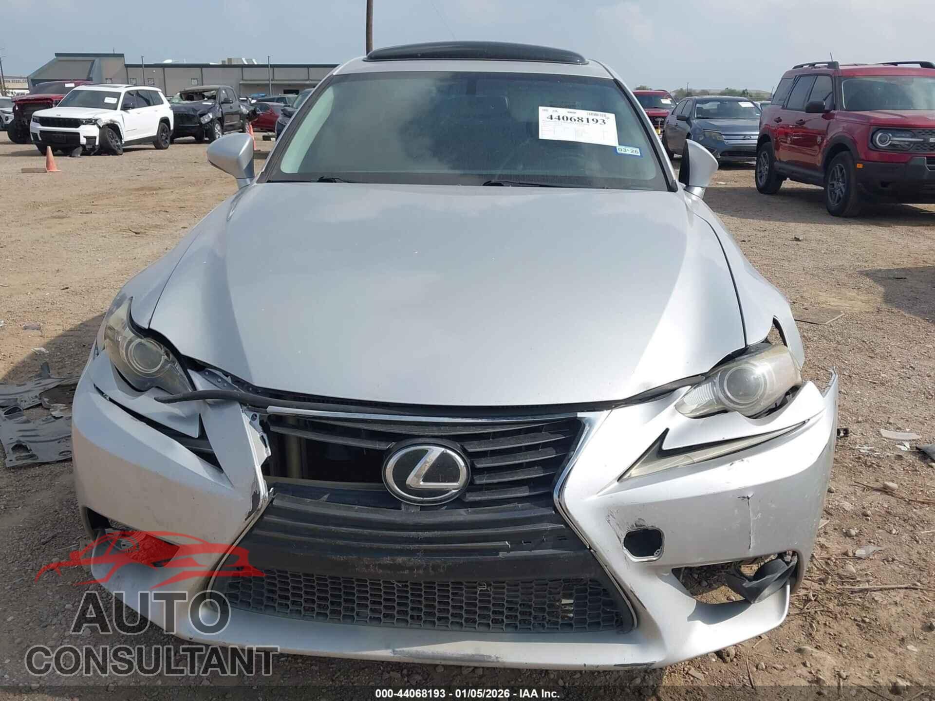LEXUS IS 250 2015 - JTHBF1D20F5063070