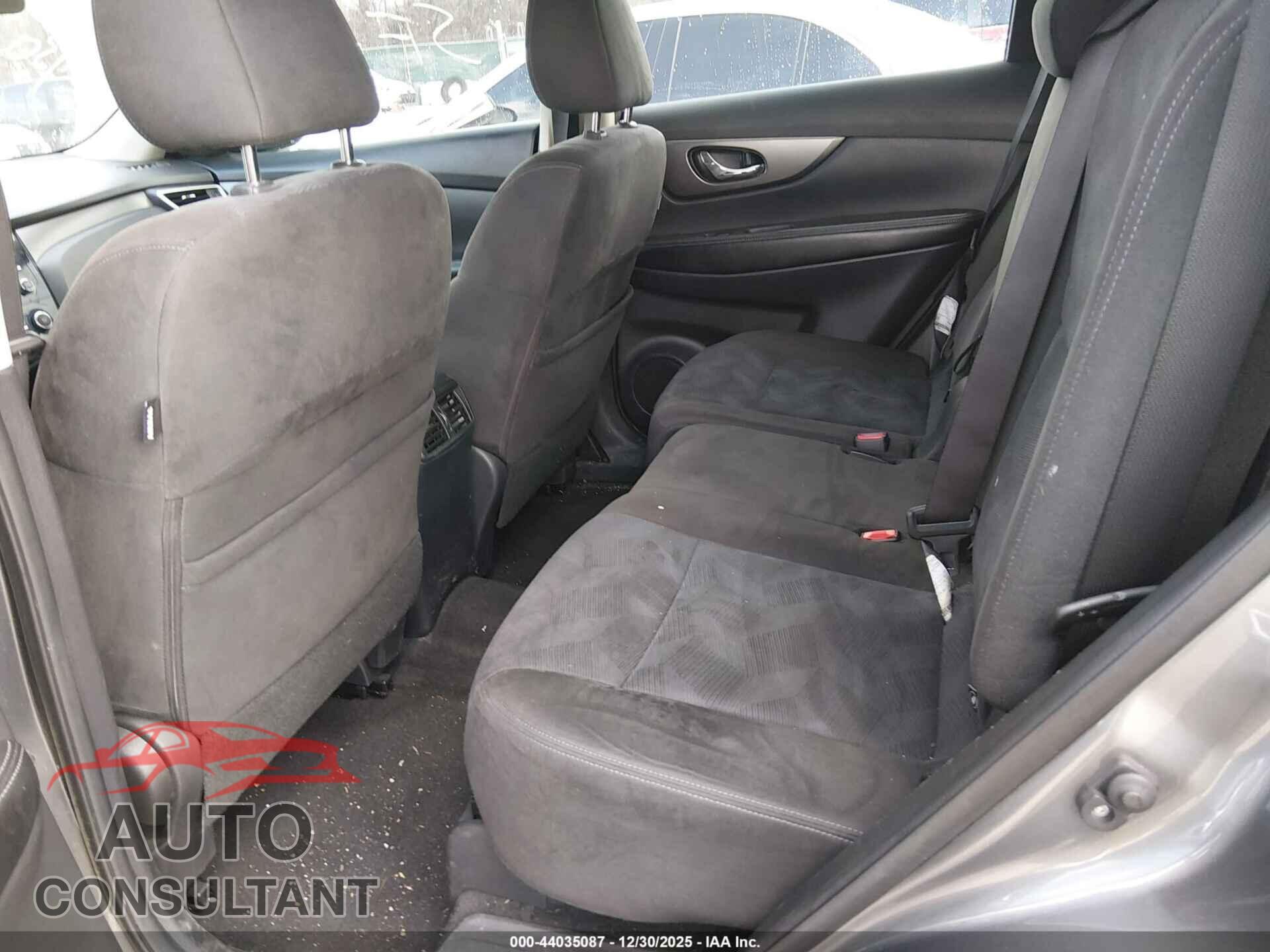 NISSAN ROGUE 2015 - KNMAT2MV4FP579880