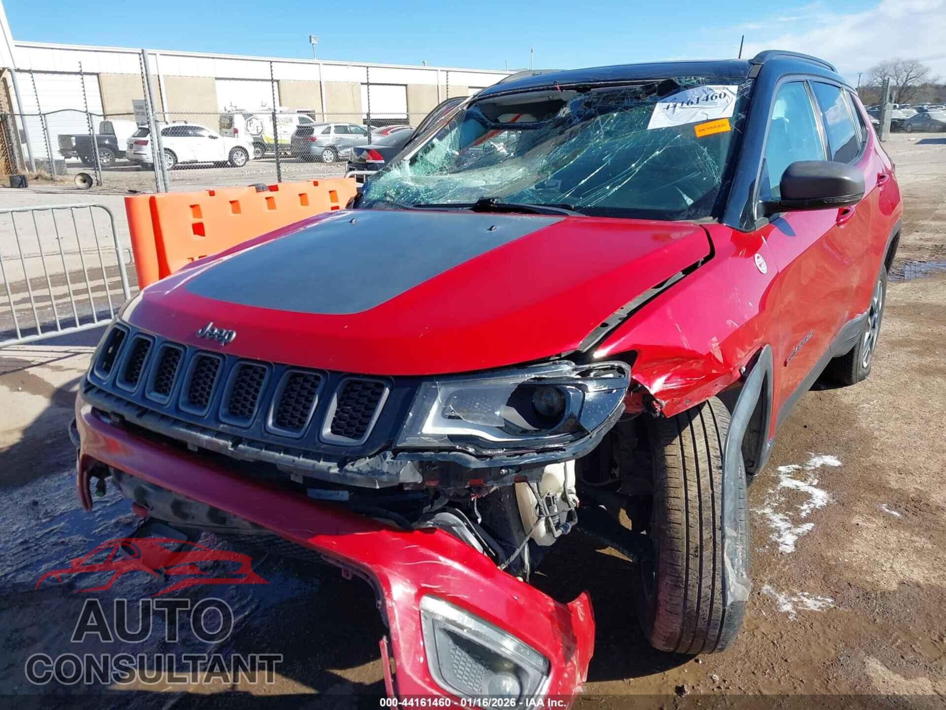 JEEP COMPASS 2018 - 3C4NJDDB2JT231234