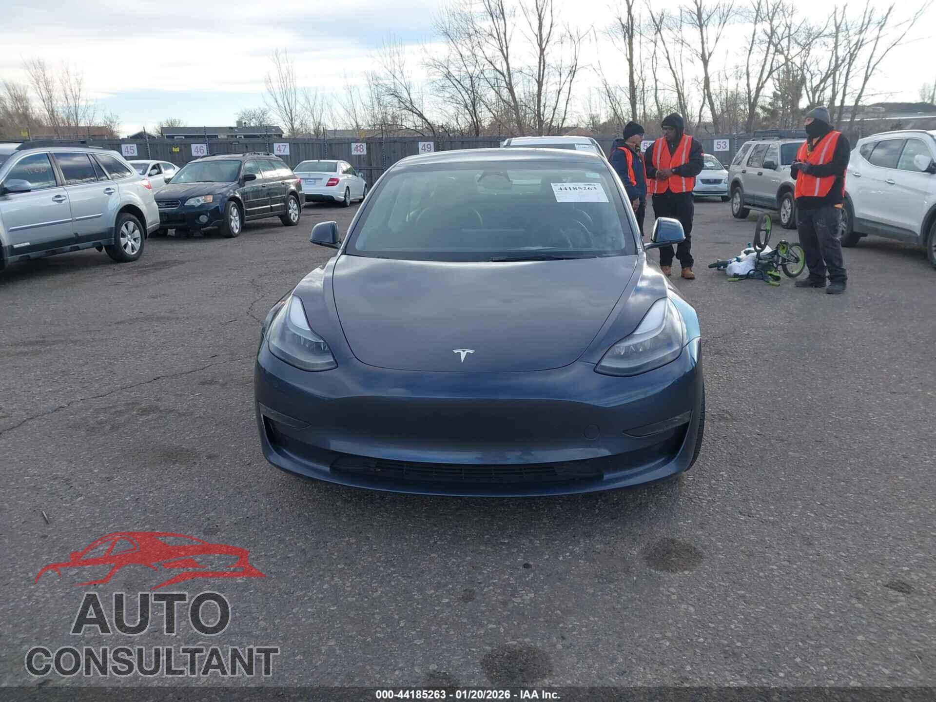 TESLA MODEL 3 2023 - 5YJ3E1EB5PF684232