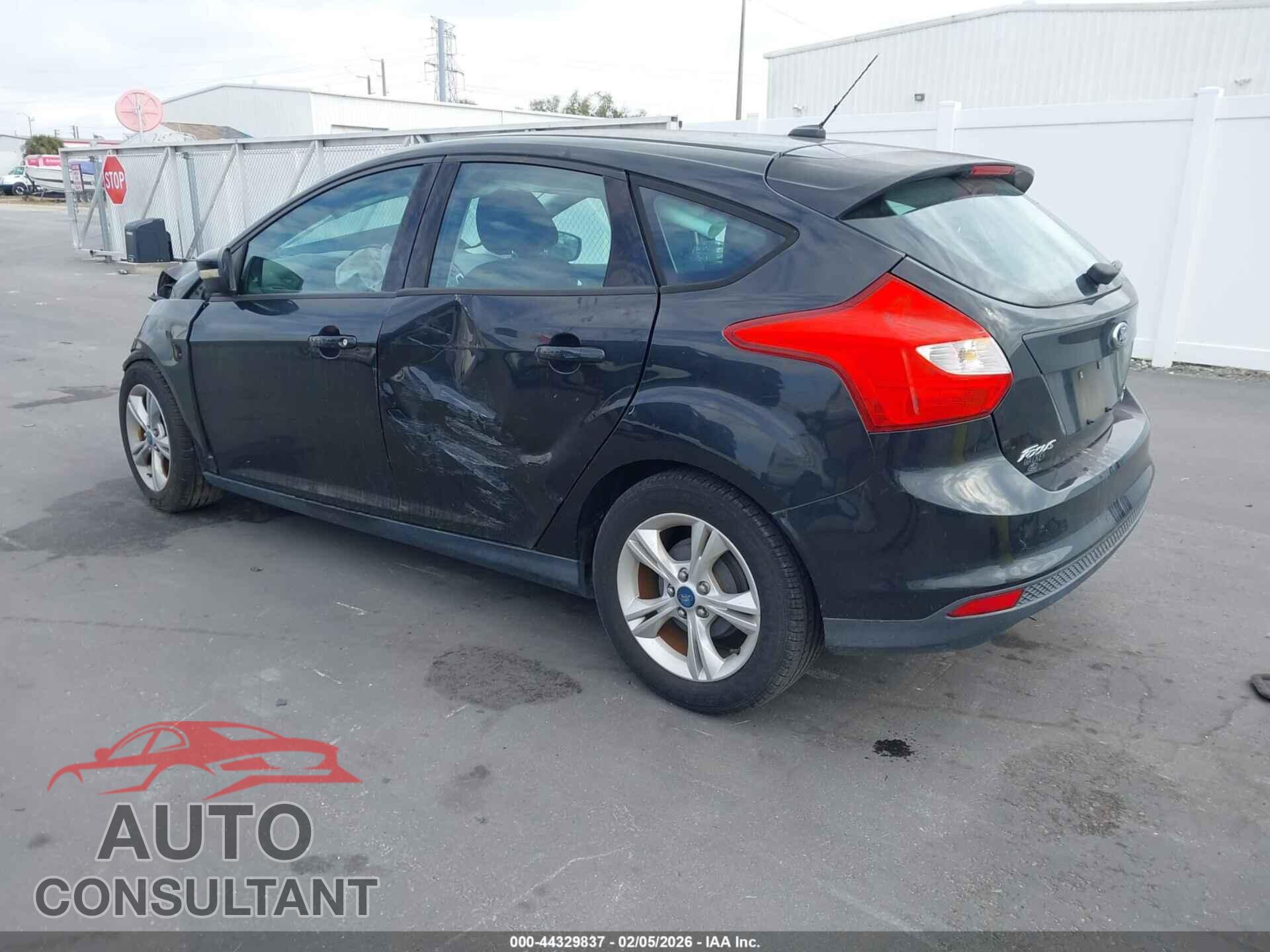 FORD FOCUS 2013 - 1FADP3K2XDL187268