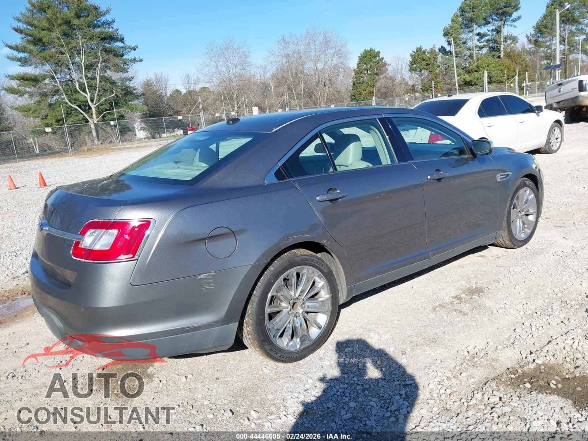 FORD TAURUS 2011 - 1FAHP2FW3BG101006