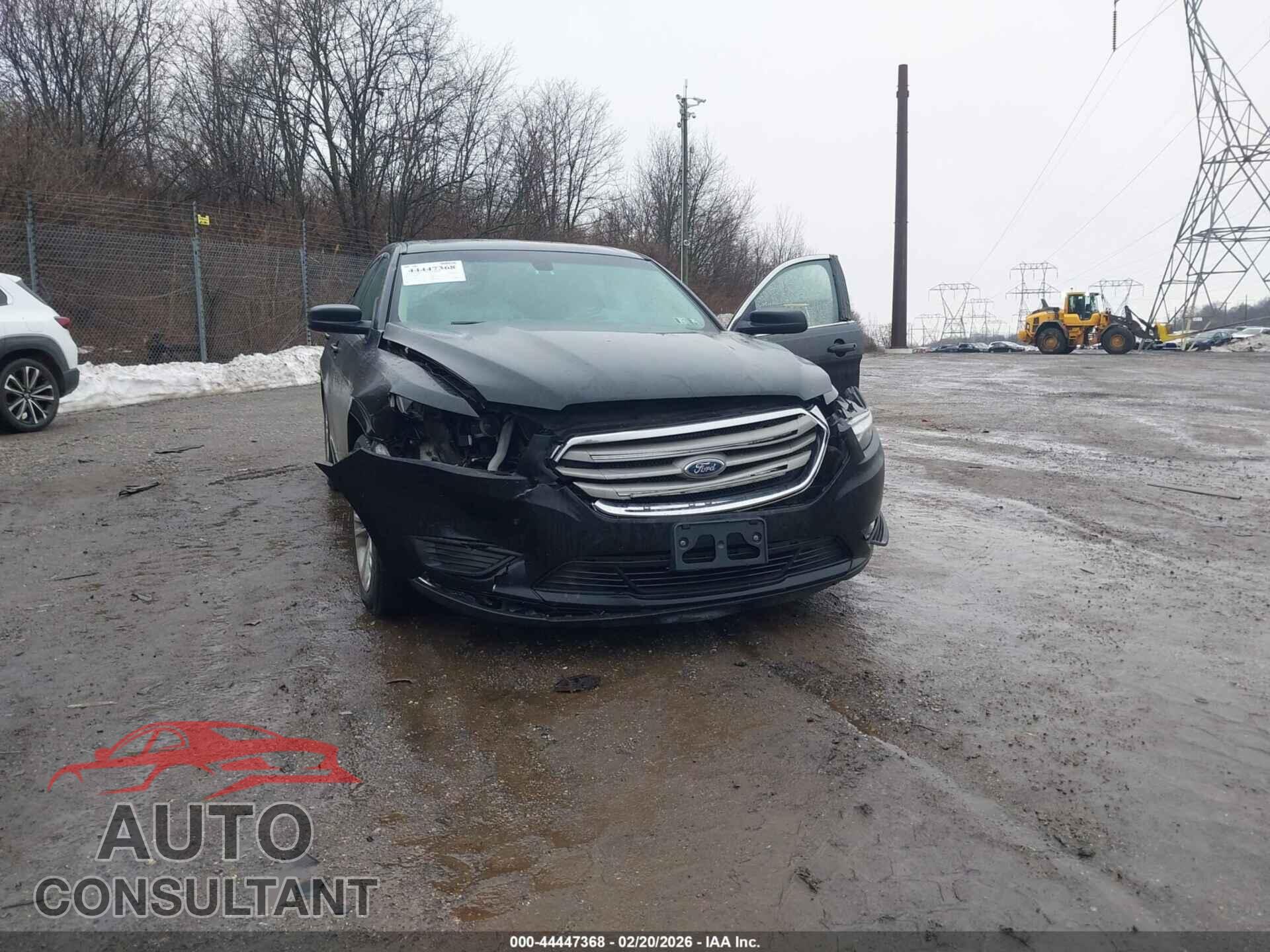 FORD TAURUS 2017 - 1FAHP2D83HG121785