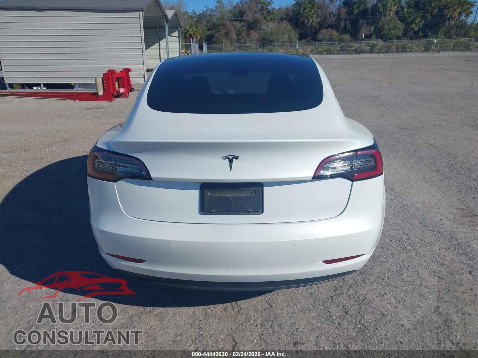 TESLA MODEL 3 2020 - 5YJ3E1EA3LF706911