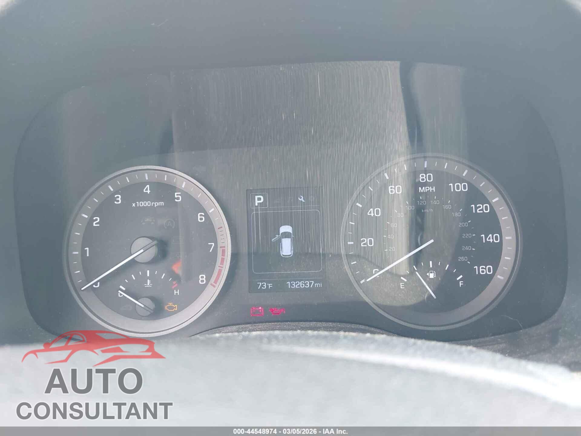 HYUNDAI TUCSON 2018 - KM8J33A41JU691401