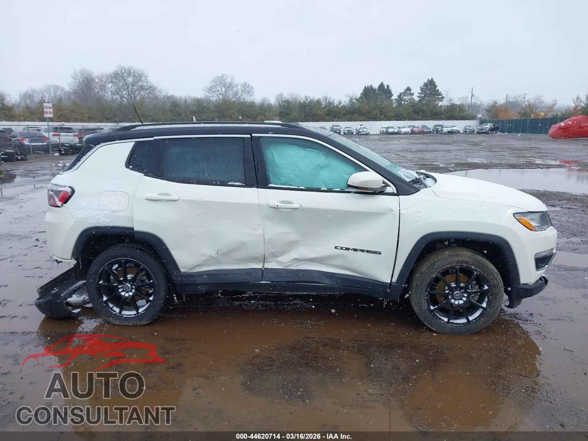 JEEP COMPASS 2019 - 3C4NJDCB9KT596397