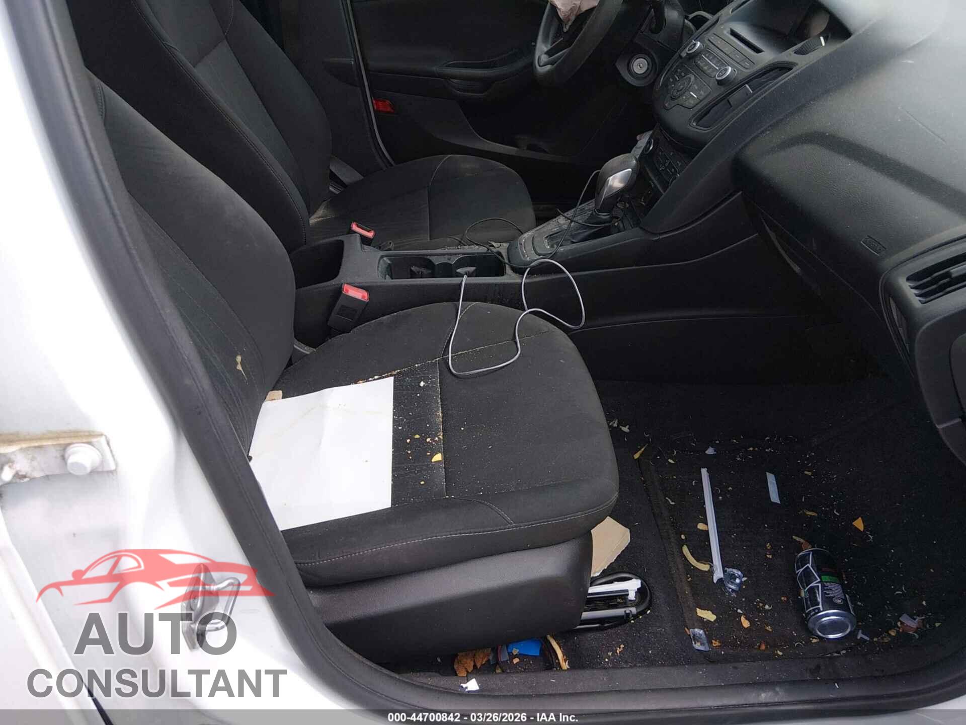 FORD FOCUS 2016 - 1FADP3E23GL399591
