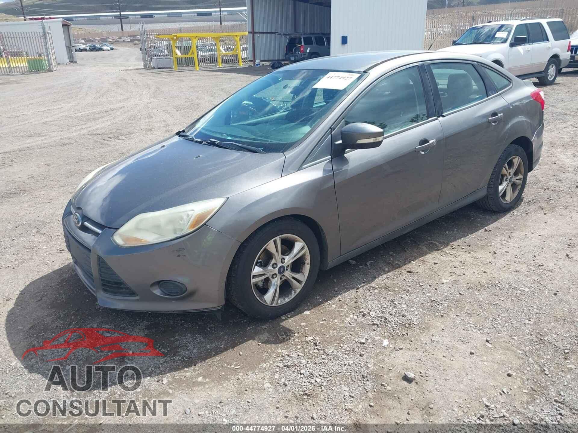 FORD FOCUS 2014 - 1FADP3F29EL266930