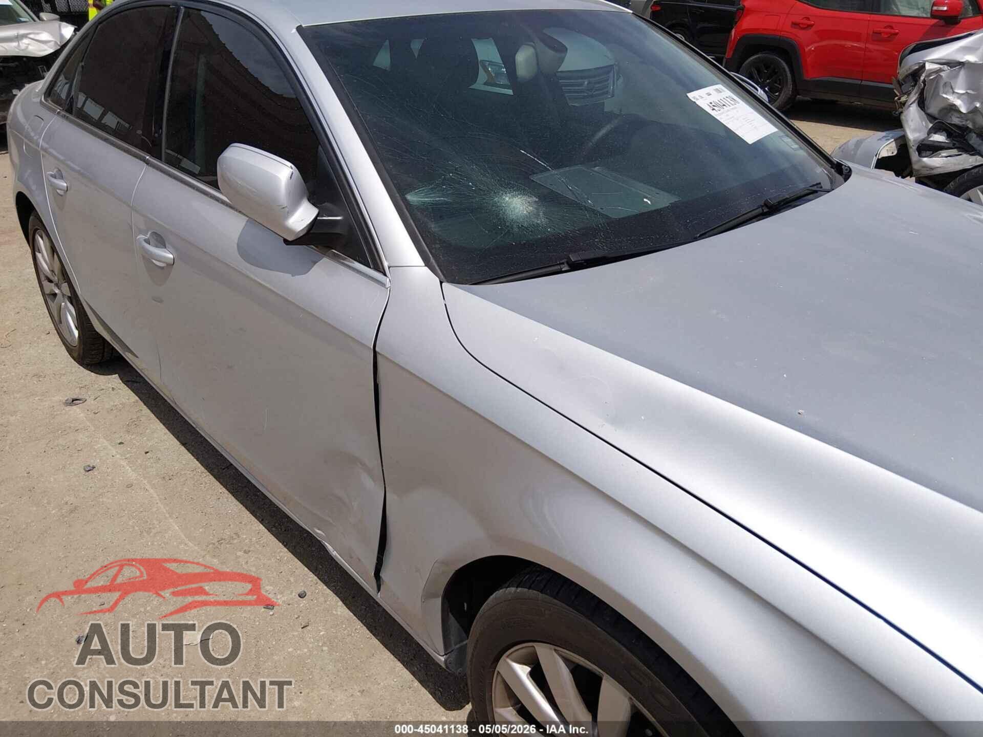 AUDI A4 2013 - WAUAFAFLXDN010843