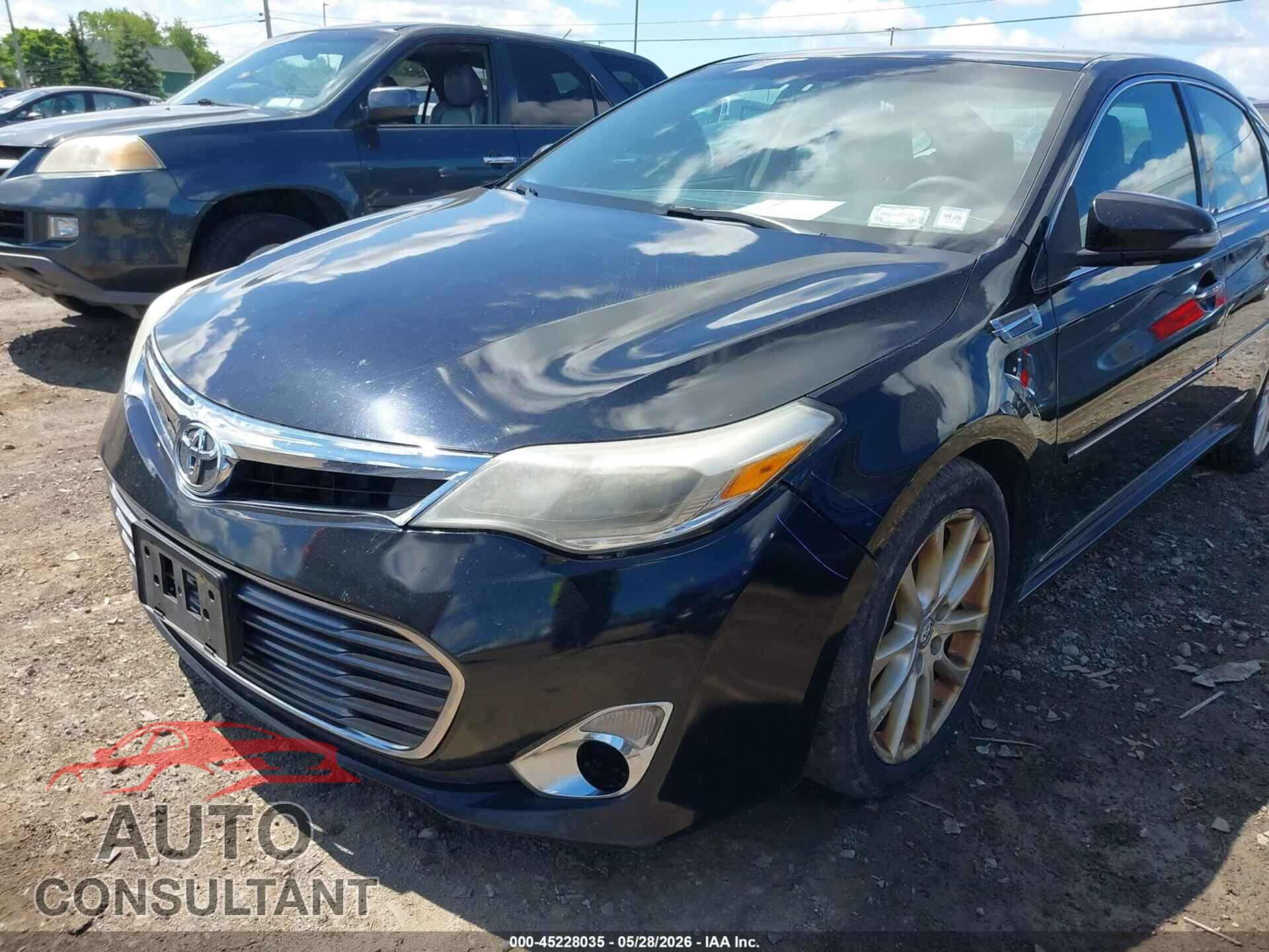 TOYOTA AVALON 2013 - 4T1BK1EB9DU014329