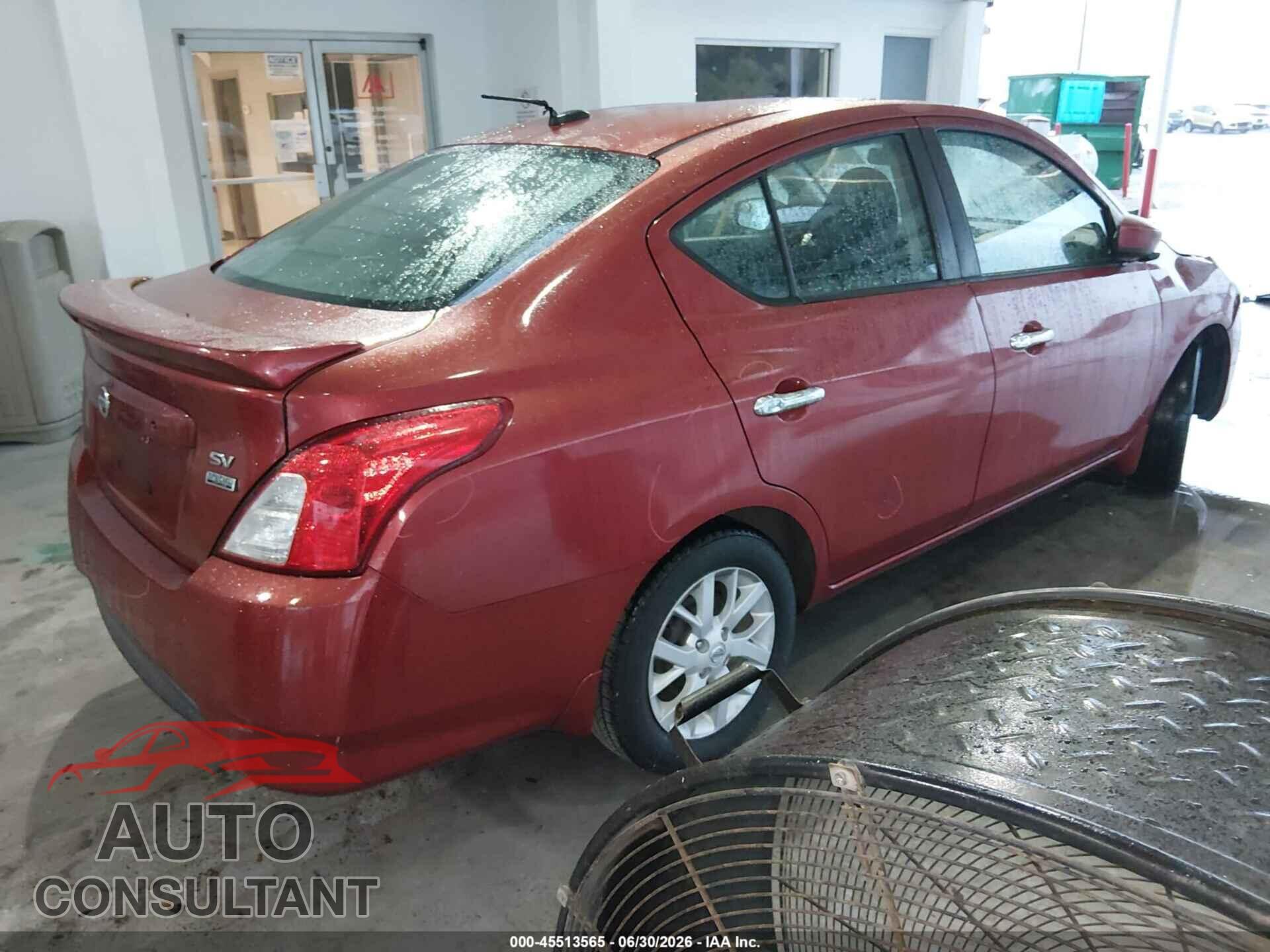 NISSAN VERSA 2017 - 3N1CN7AP3HL808945