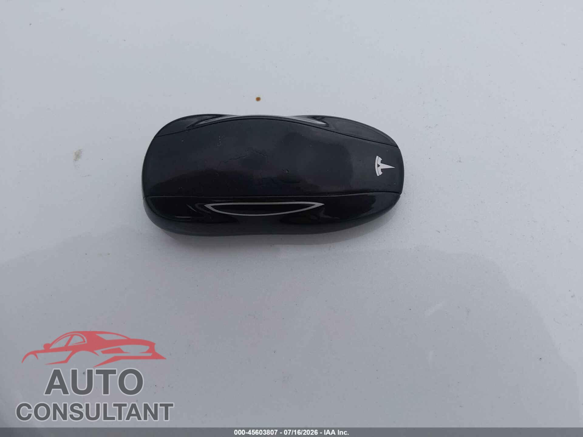 TESLA MODEL S 2015 - 5YJSA1E12FF118753